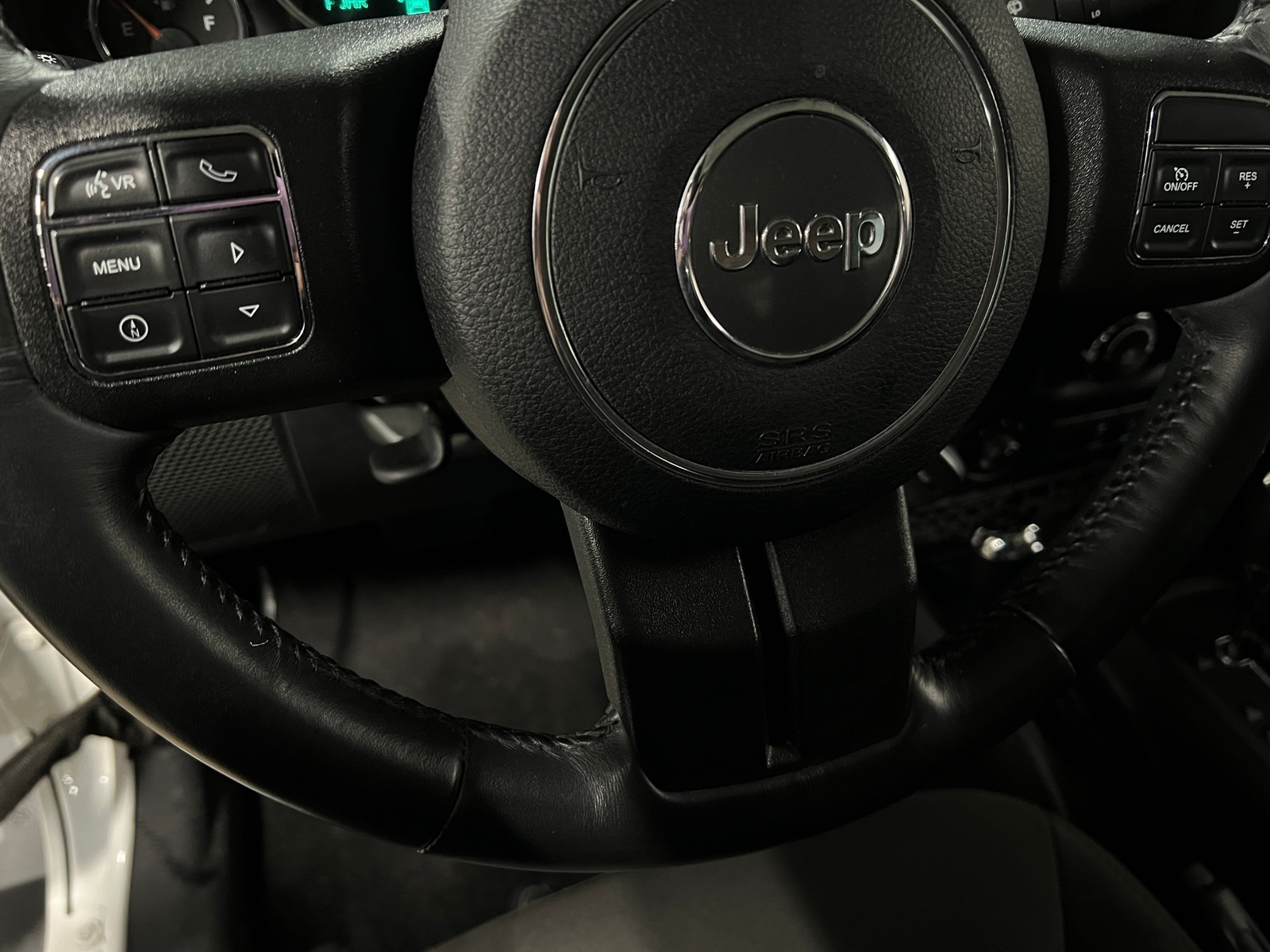 Thumbnail: 2016 Jeep Wrangler - 5