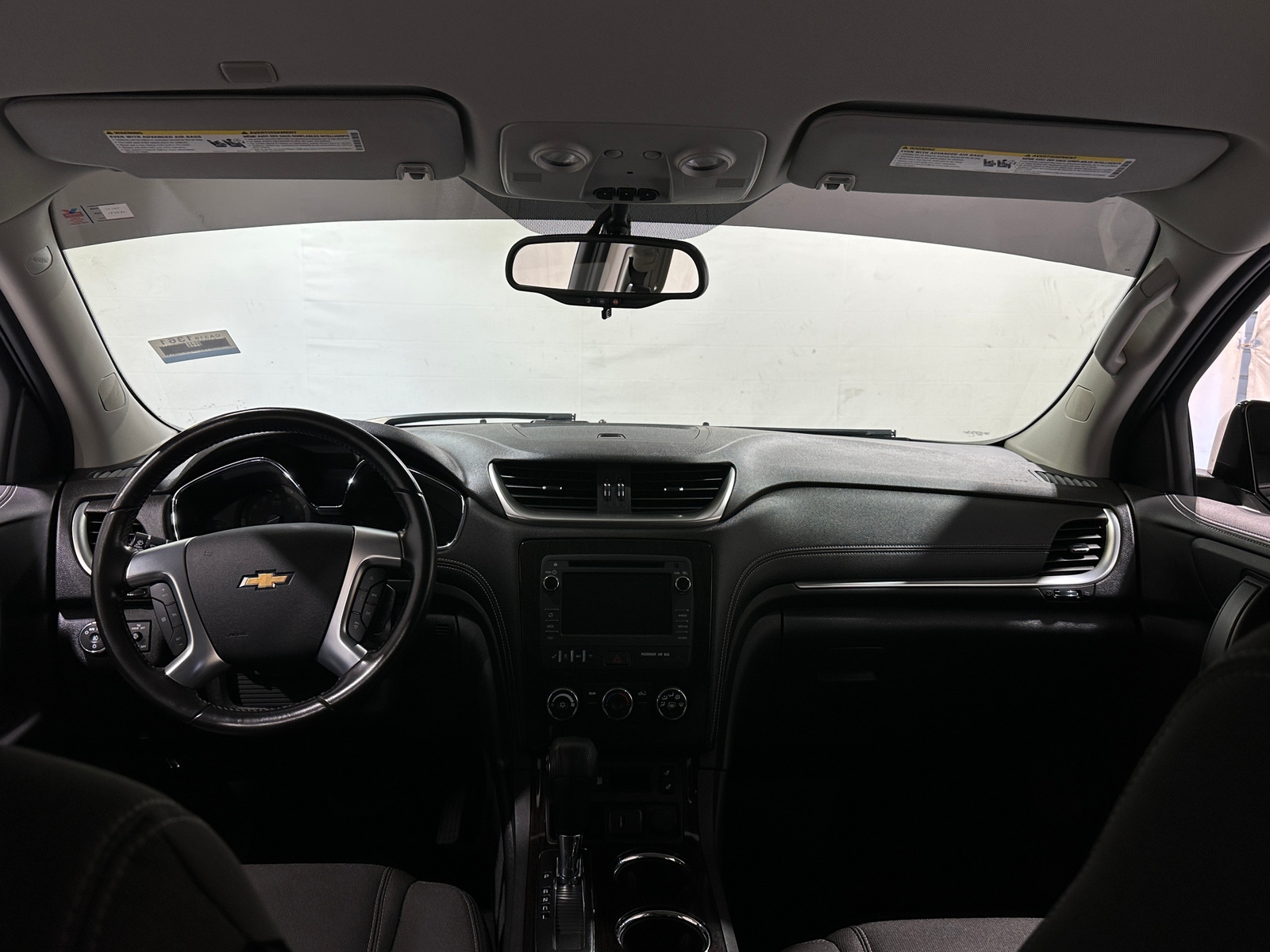 Thumbnail: 2017 Chevrolet Traverse - 3