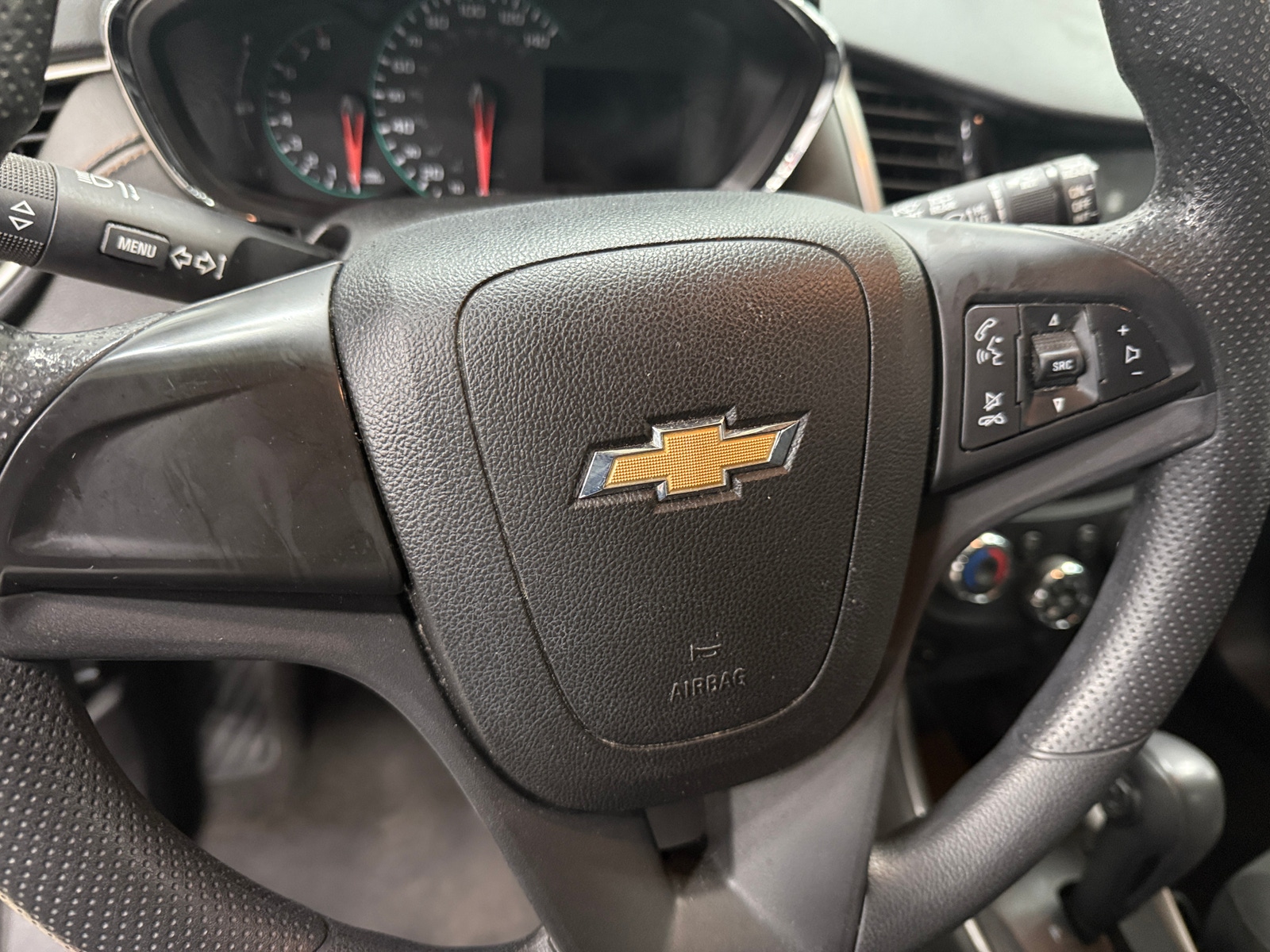 Thumbnail: 2018 Chevrolet Trax - 5