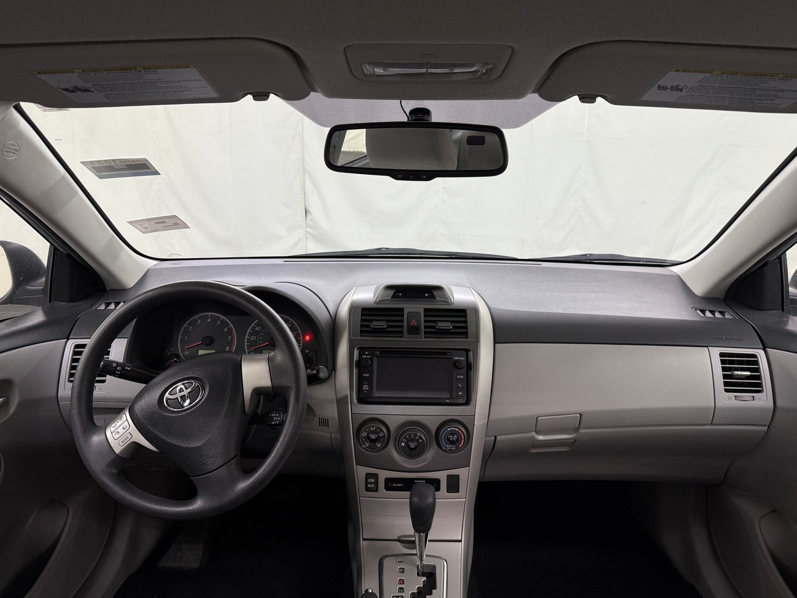Thumbnail: 2013 Toyota Corolla - 3