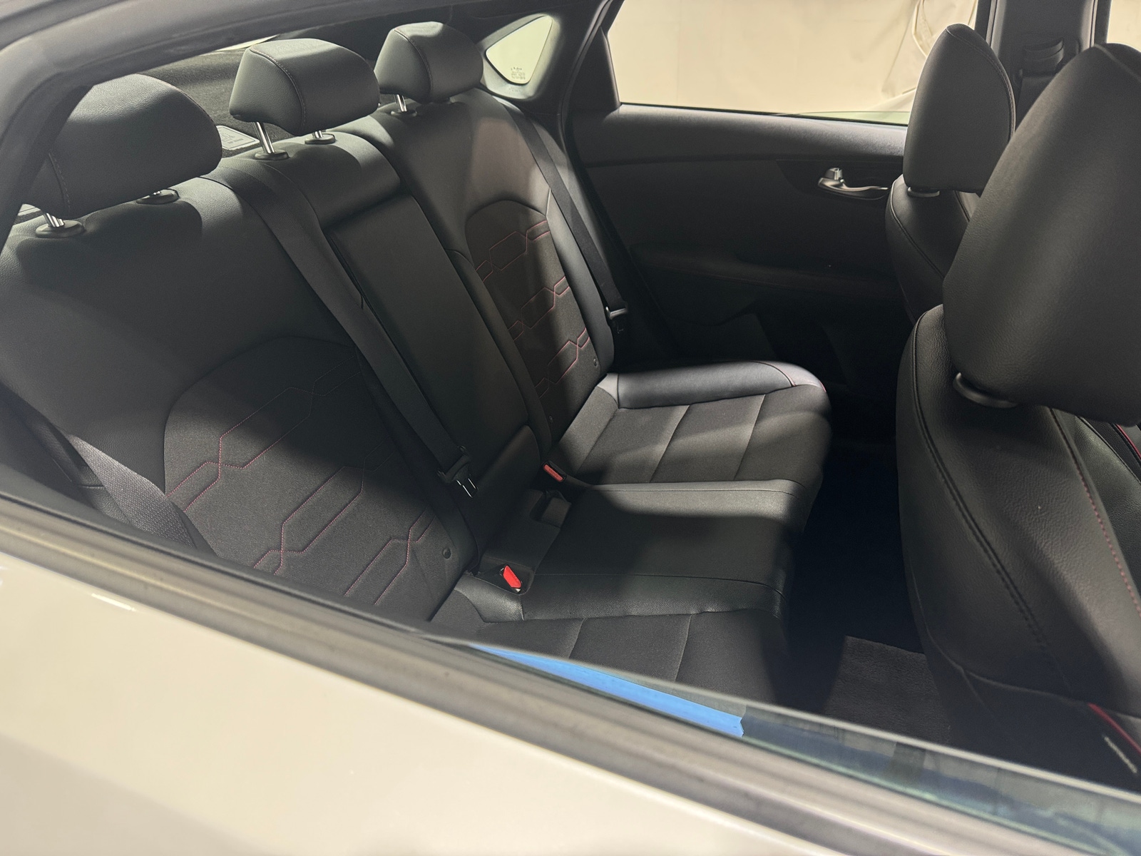 Thumbnail: 2022 Kia Forte - 6