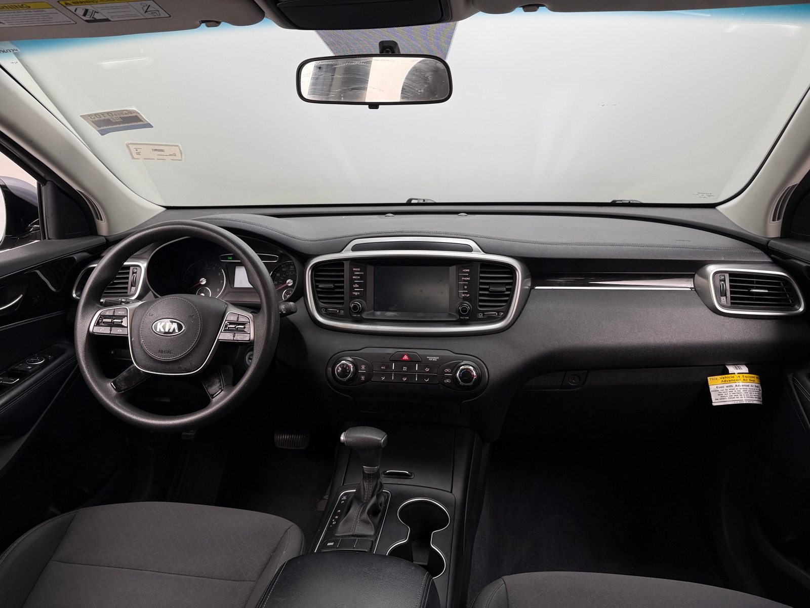 Thumbnail: 2020 Kia Sorento - 3