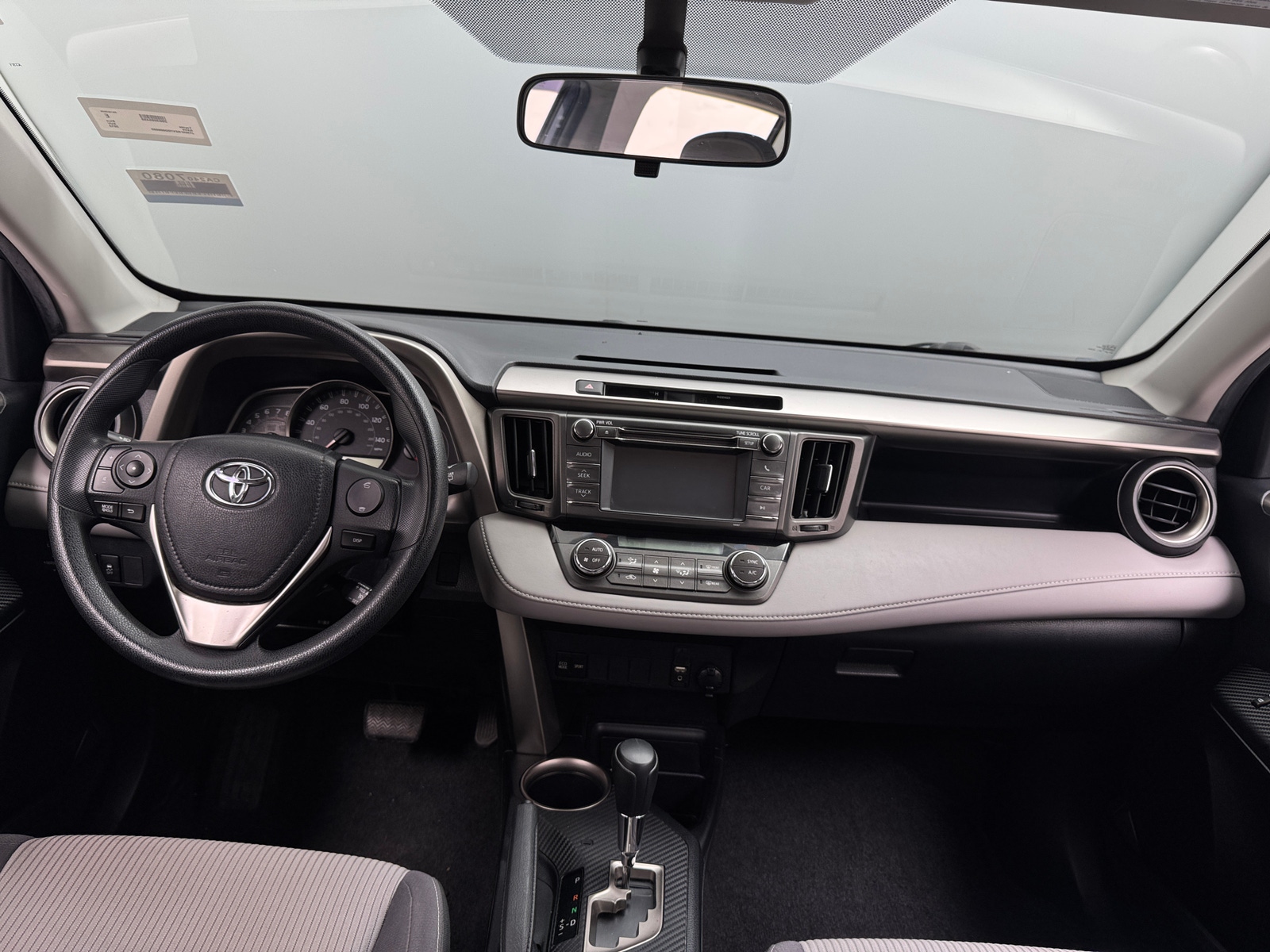 Thumbnail: 2013 Toyota RAV4 - 3
