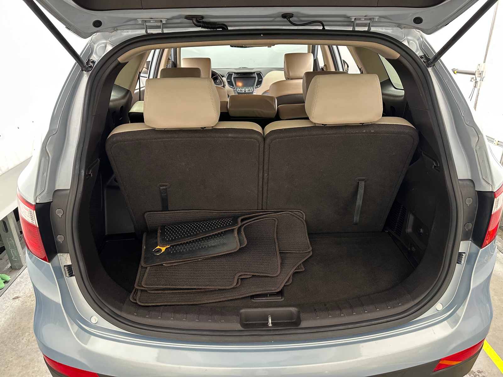 Thumbnail: 2013 Hyundai Santa Fe - 7