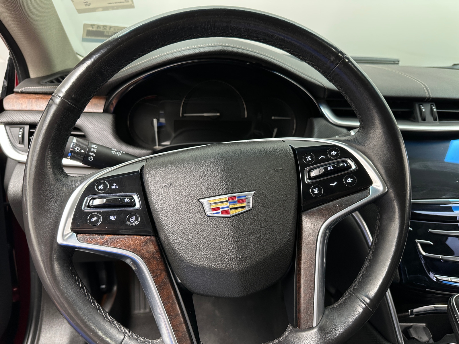 Thumbnail: 2019 Cadillac XTS - 4
