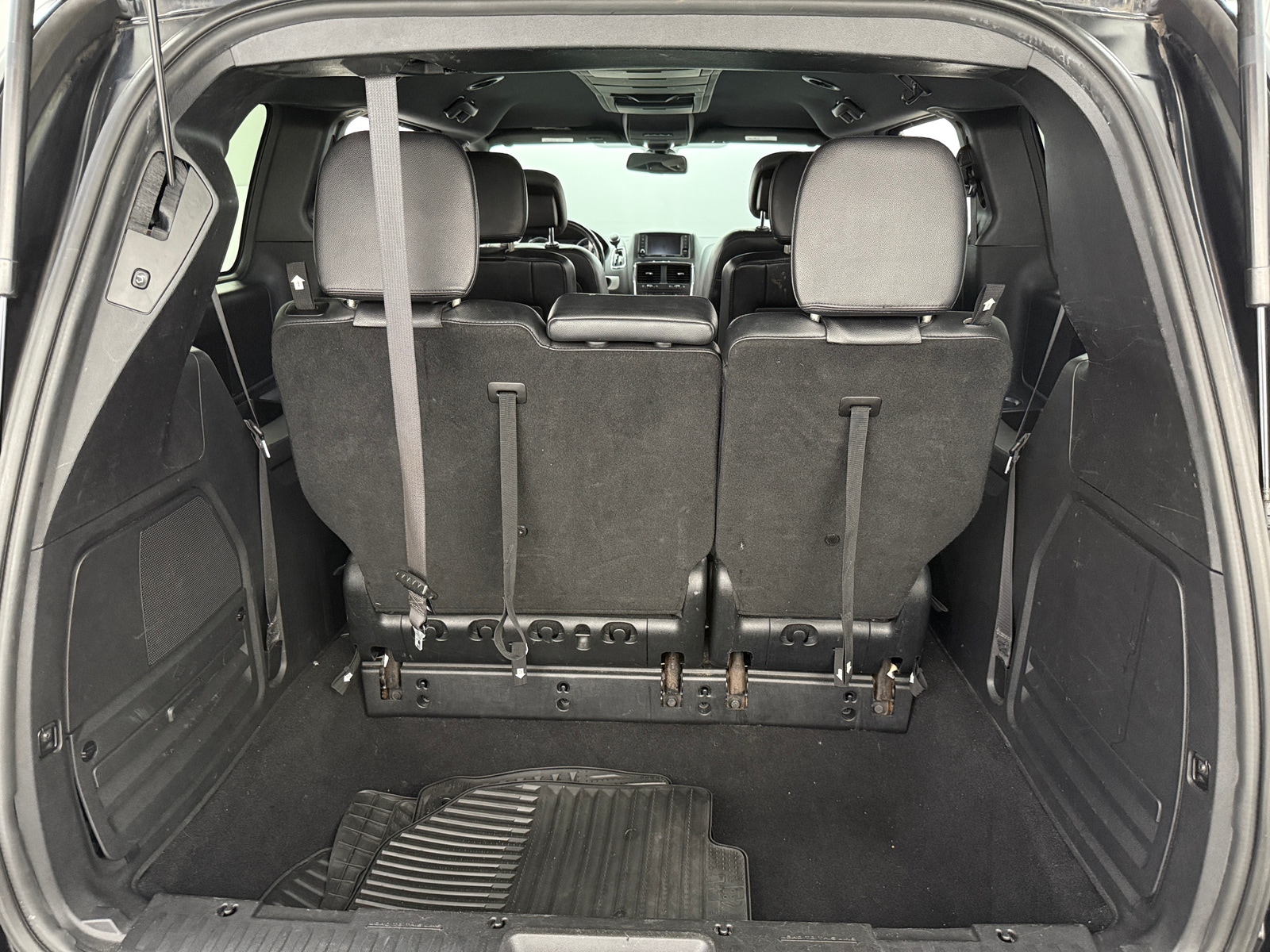 Thumbnail: 2020 Dodge Grand Caravan - 6