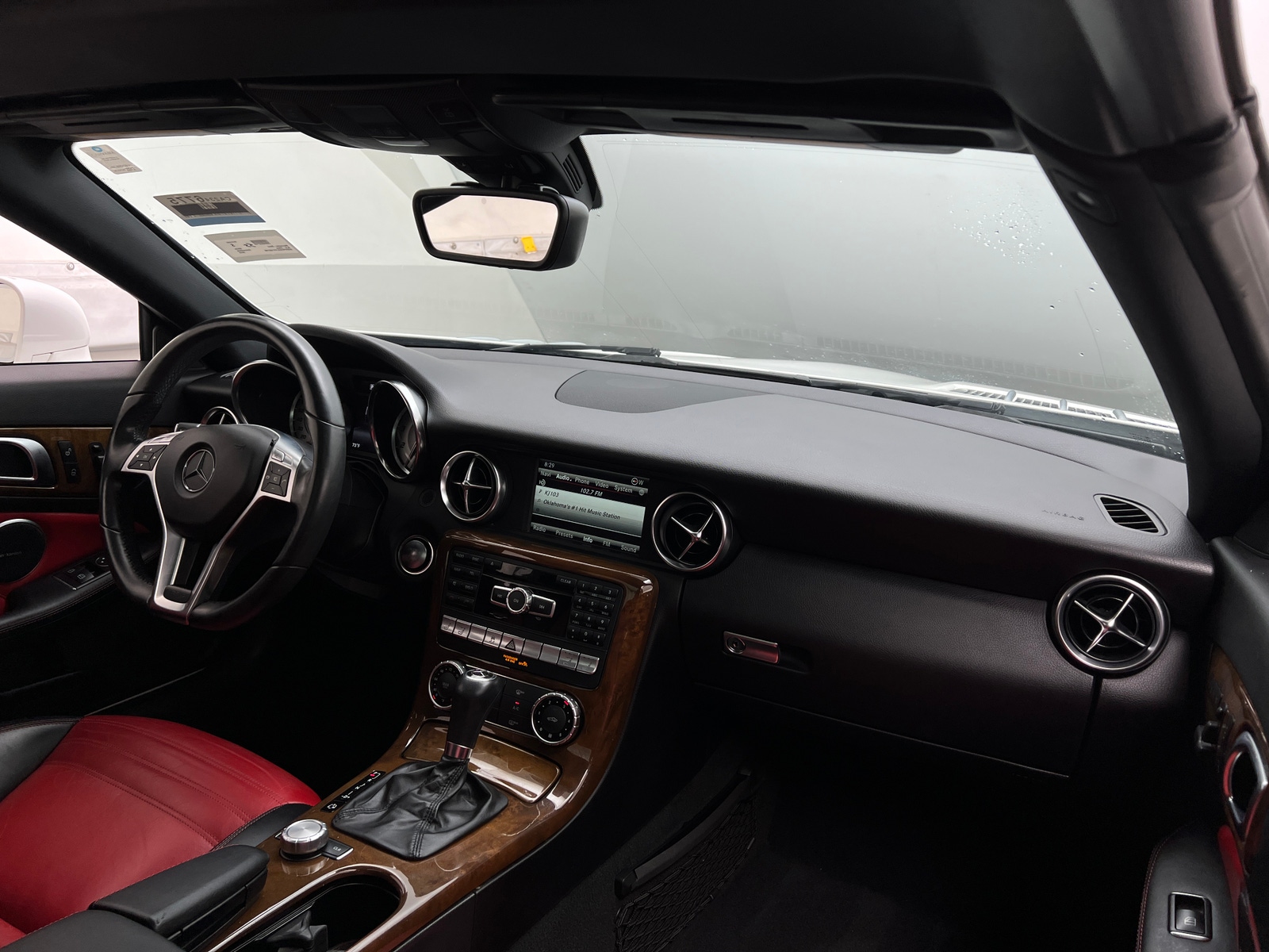 Thumbnail: 2015 Mercedes-Benz SLK - 2