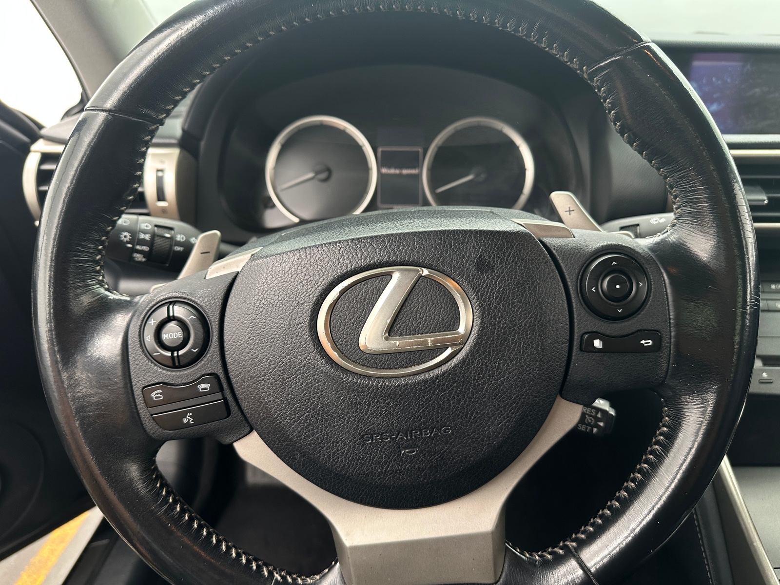 Thumbnail: 2016 Lexus IS - 4
