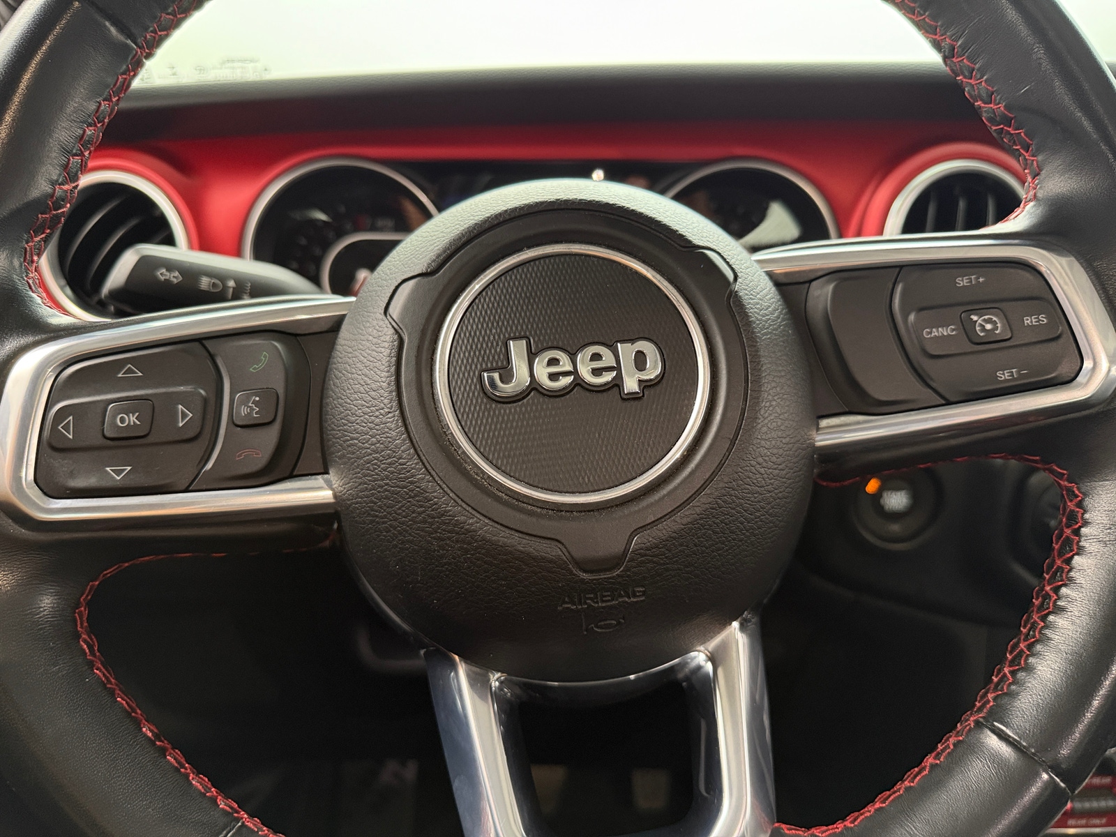 Thumbnail: 2022 Jeep Wrangler - 5