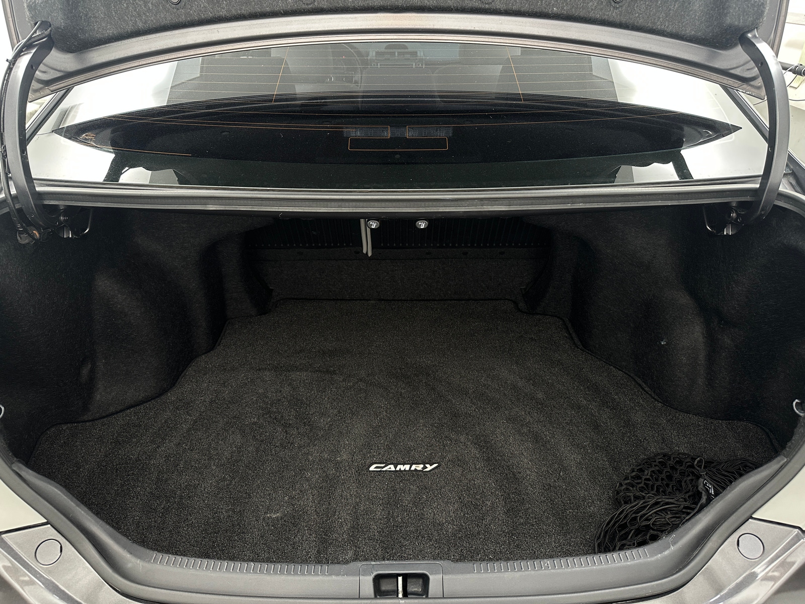 Thumbnail: 2012 Toyota Camry - 7