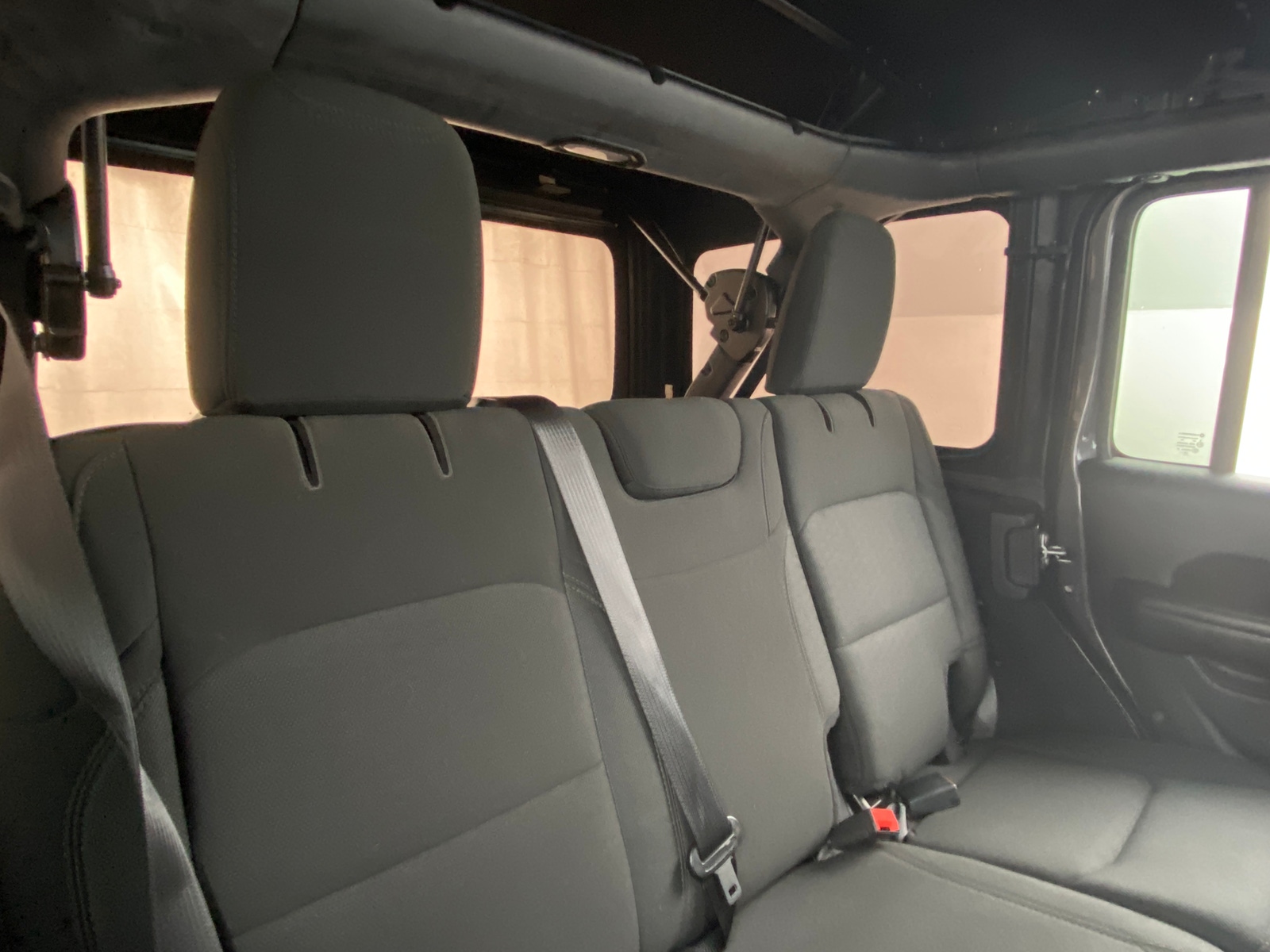 Thumbnail: 2019 Jeep Wrangler - 6