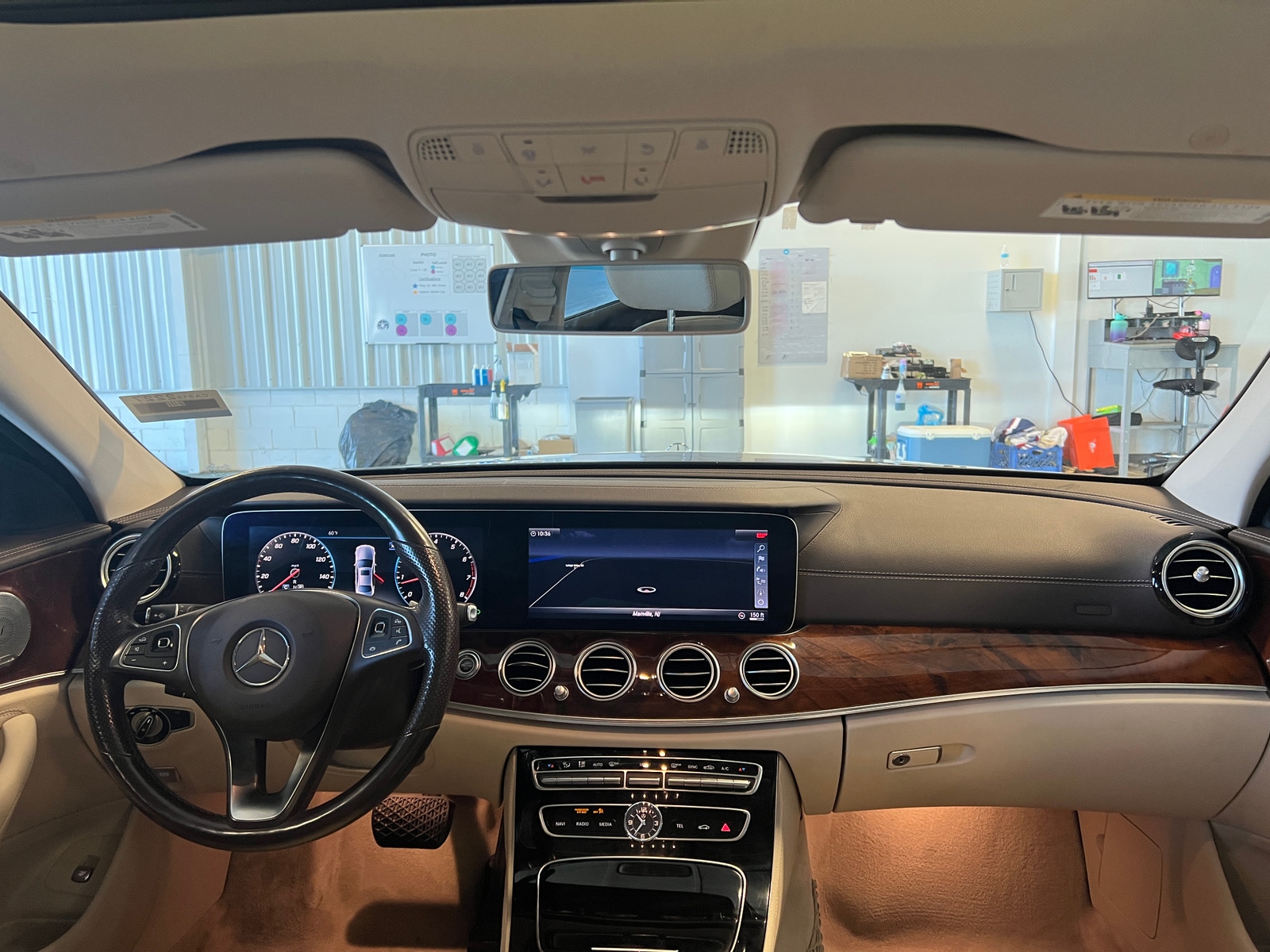 Thumbnail: 2018 Mercedes-Benz E-Class - 2