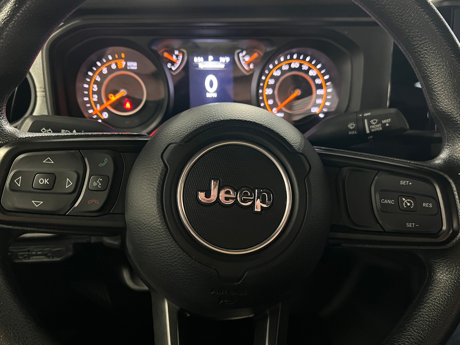 Thumbnail: 2024 Jeep Gladiator - 5