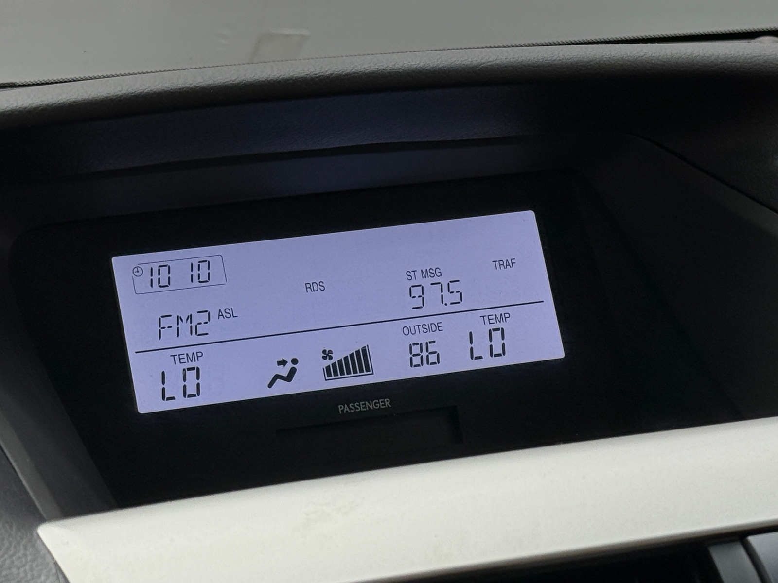 Thumbnail: 2010 Lexus RX - 4