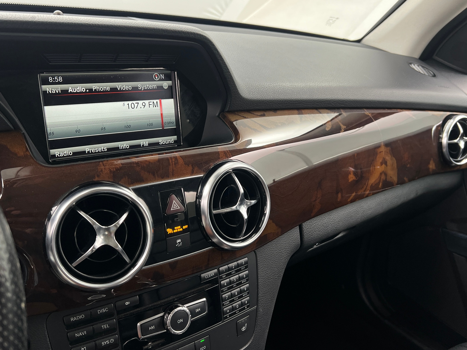 Thumbnail: 2013 Mercedes-Benz GLK - 3