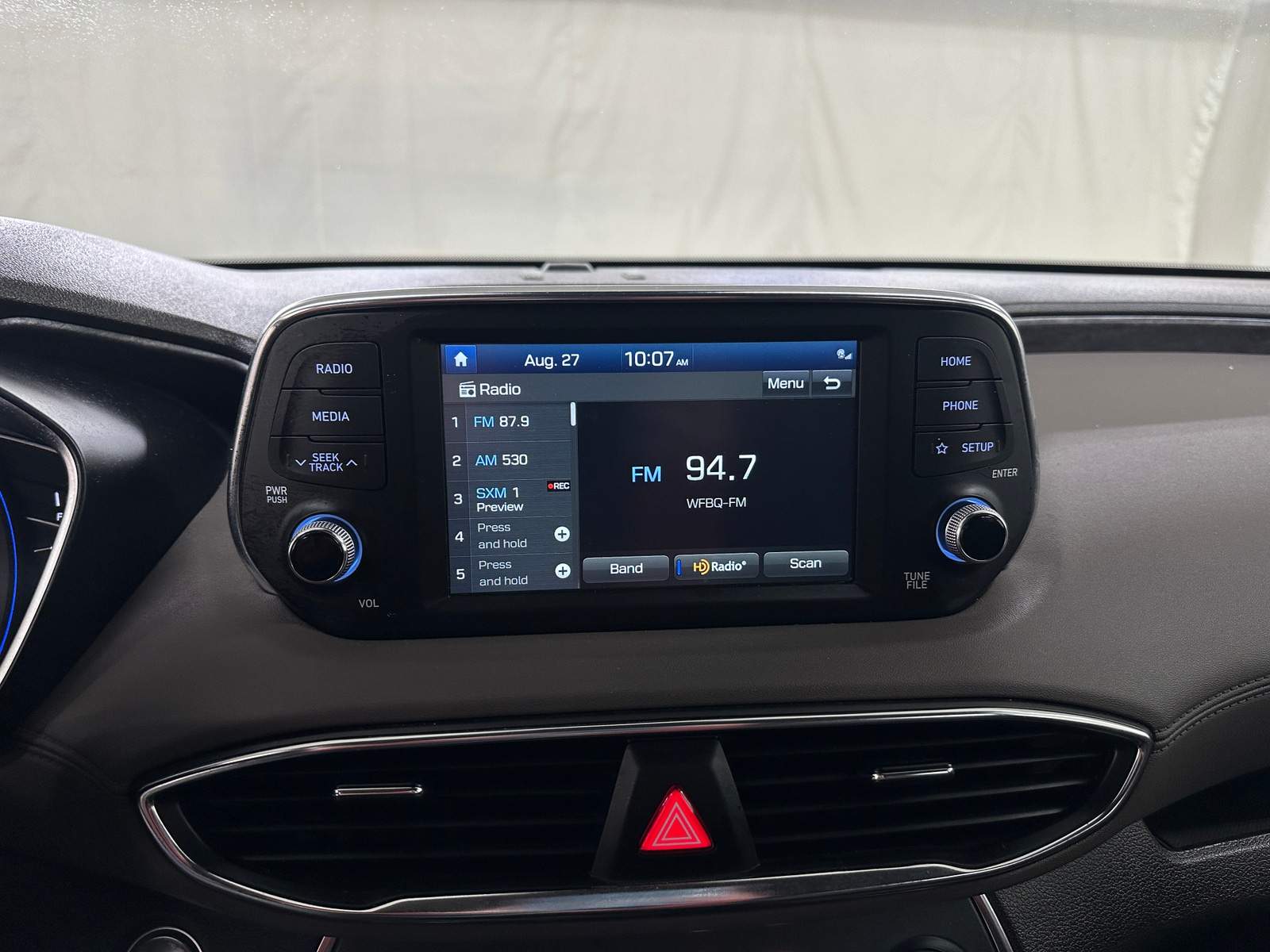Thumbnail: 2020 Hyundai Santa Fe - 4