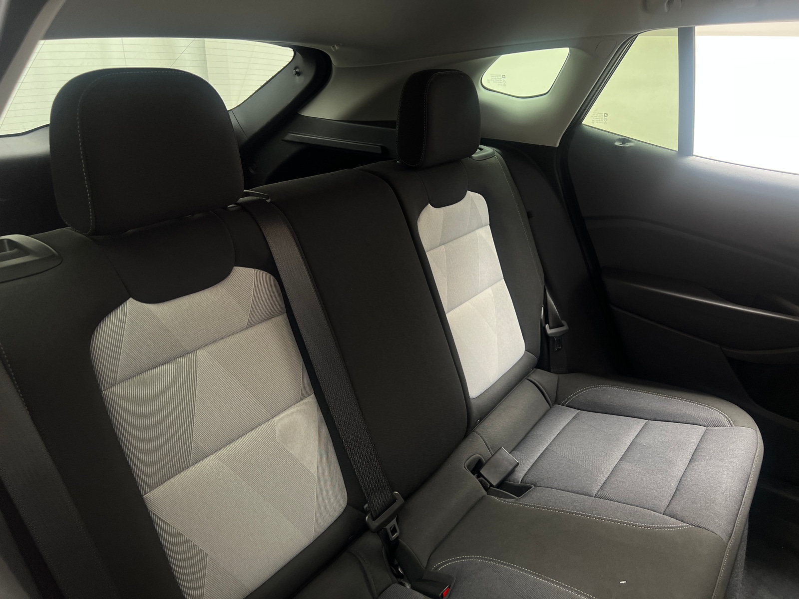 Thumbnail: 2025 Chevrolet Trax - 6