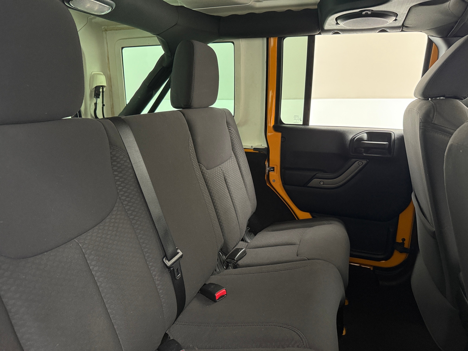 Thumbnail: 2013 Jeep Wrangler - 6