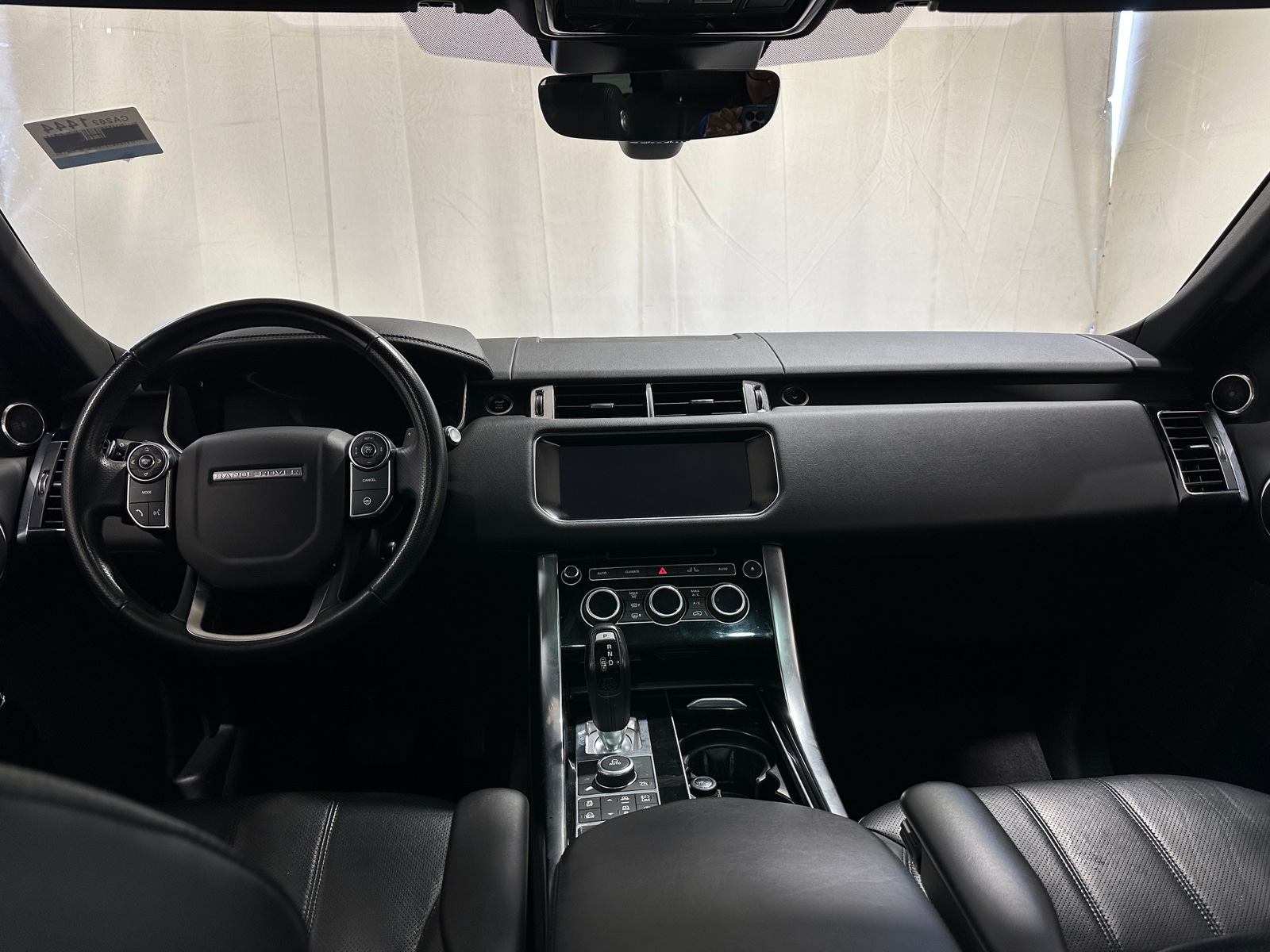 Thumbnail: 2017 Land Rover Range Rover Sport - 2