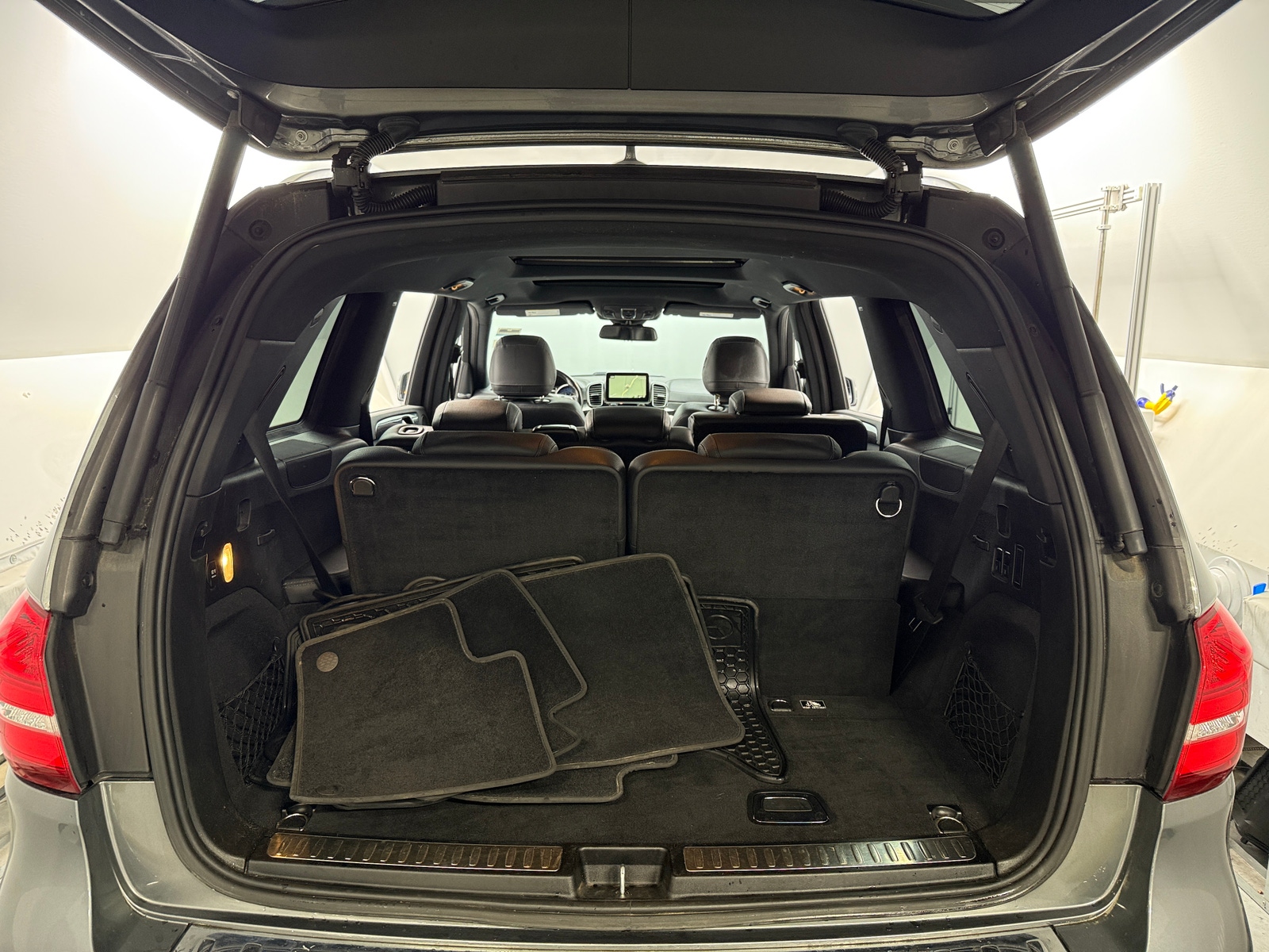 Thumbnail: 2018 Mercedes-Benz GLS - 6