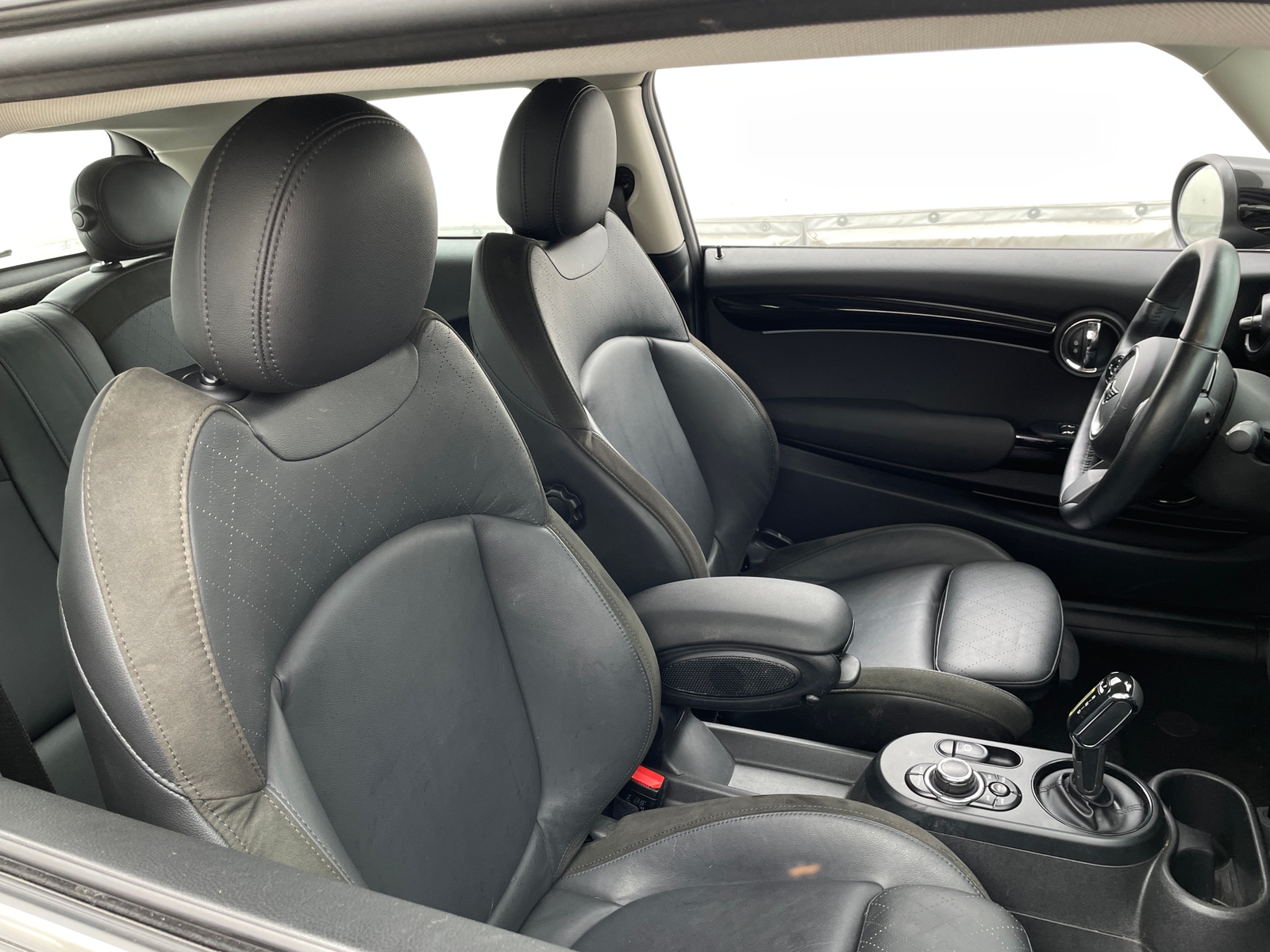 Thumbnail: 2022 MINI Cooper Hardtop - 2