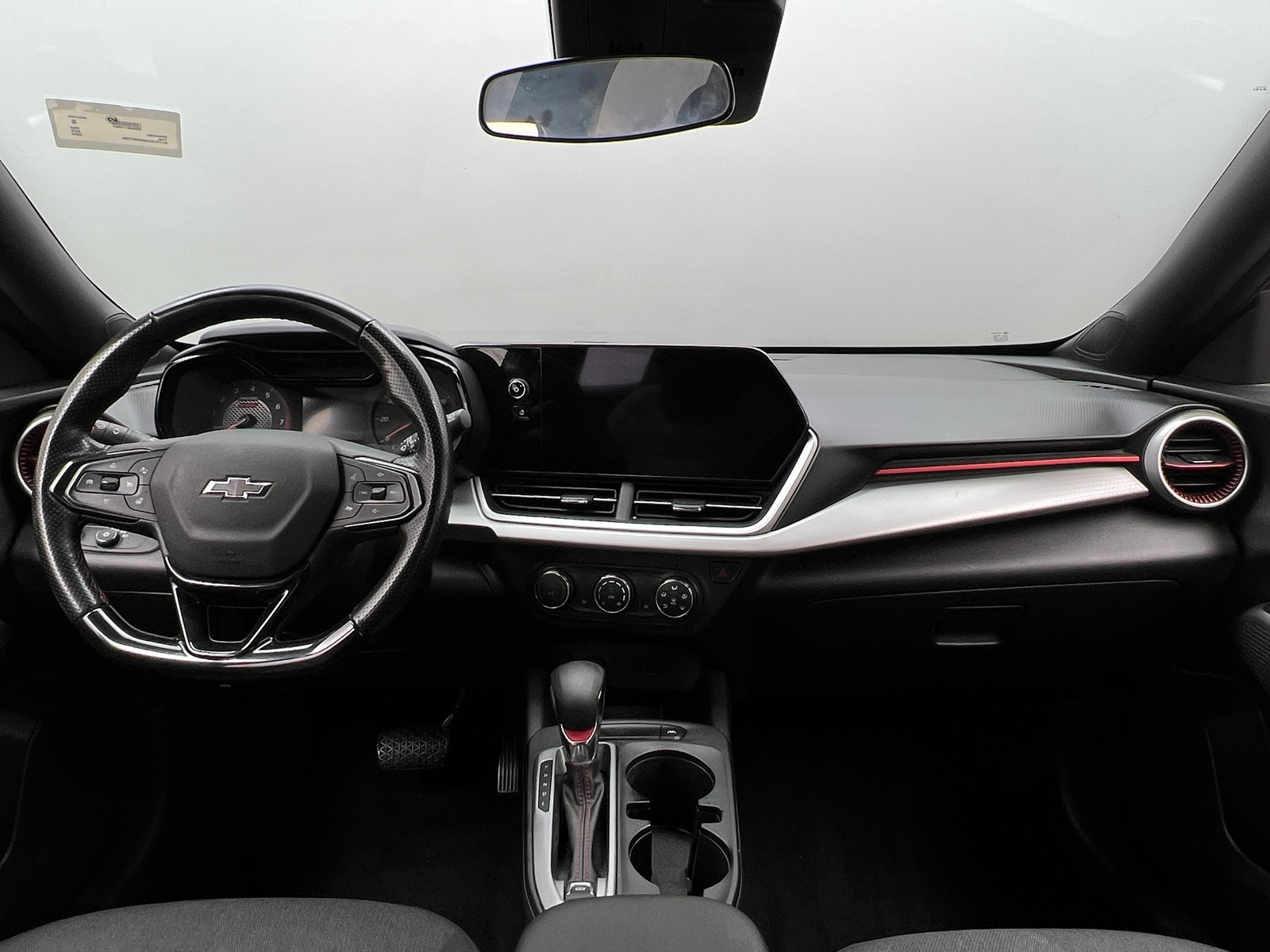 Thumbnail: 2024 Chevrolet Trax - 3