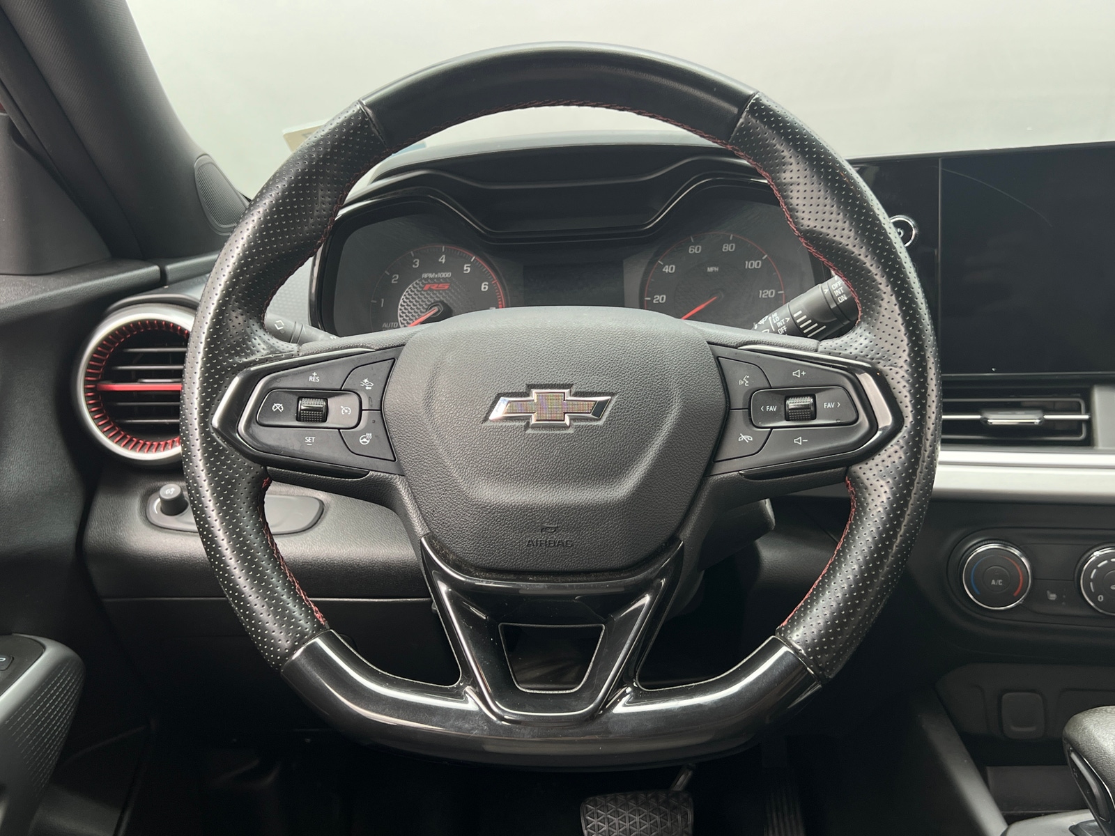 Thumbnail: 2024 Chevrolet Trax - 5