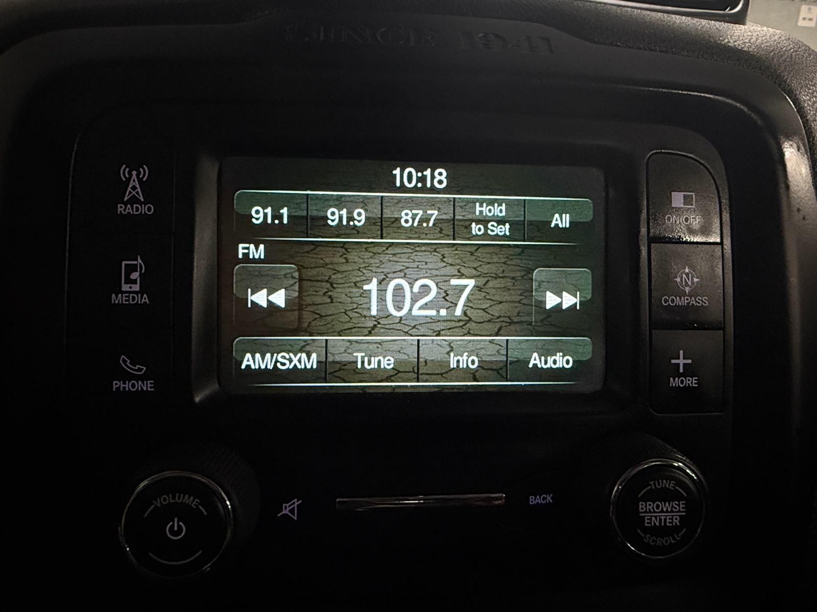 Thumbnail: 2015 Jeep Renegade - 4