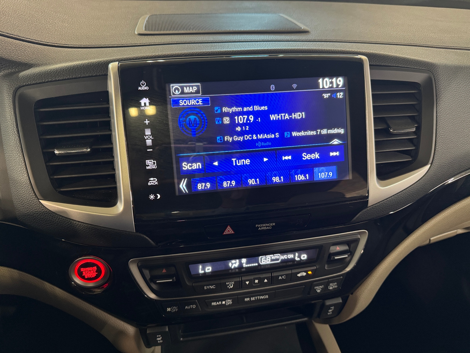 Thumbnail: 2018 Honda Ridgeline - 3
