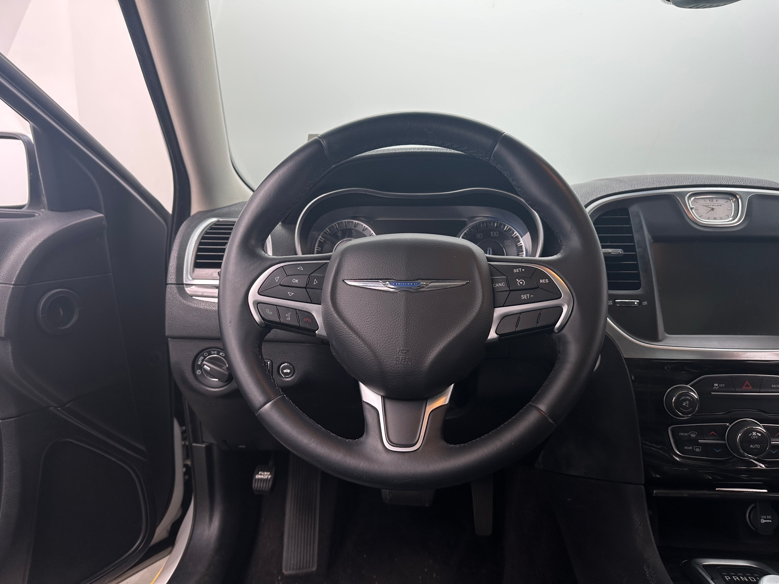 Thumbnail: 2016 Chrysler 300 - 4