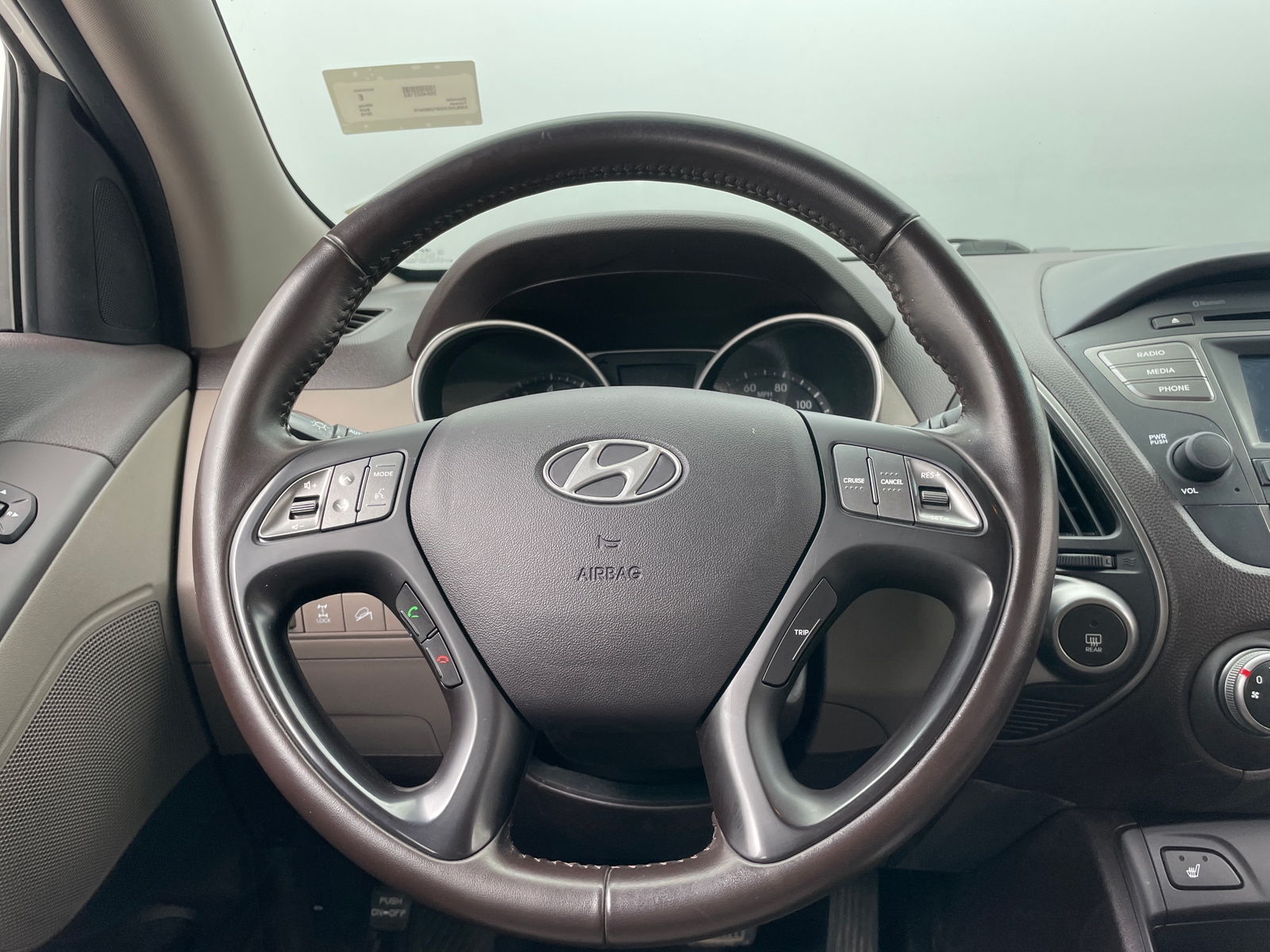 Thumbnail: 2015 Hyundai Tucson - 4