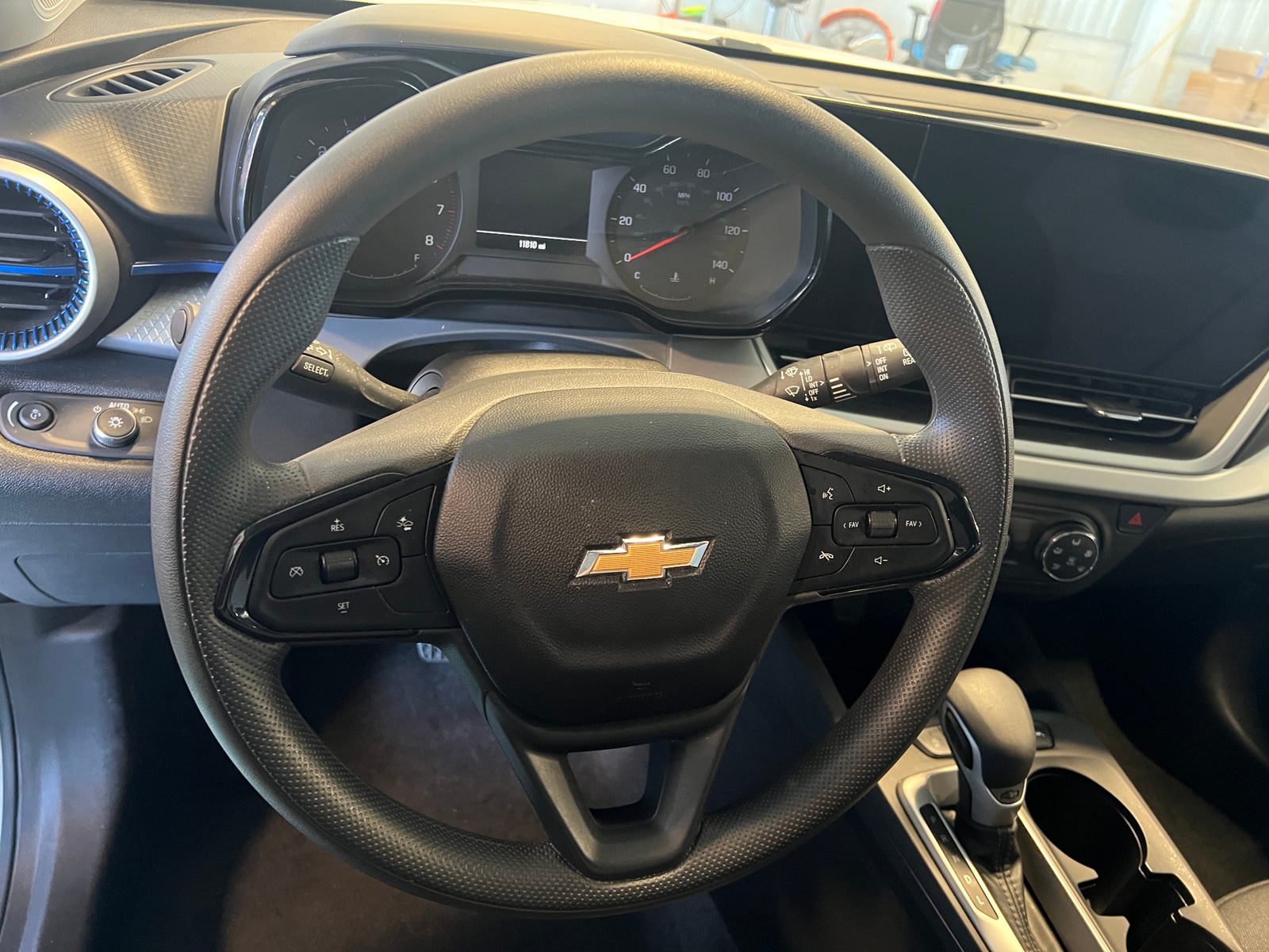 Thumbnail: 2025 Chevrolet Trax - 5