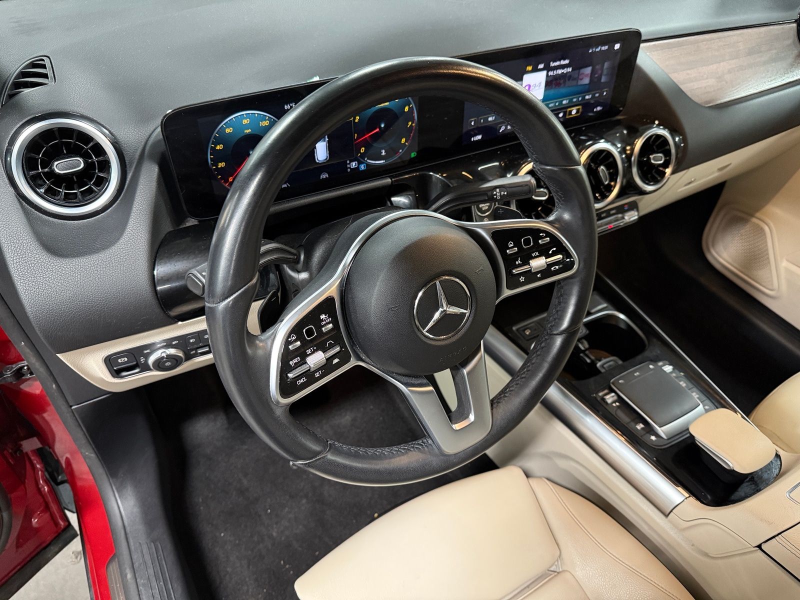 Thumbnail: 2022 Mercedes-Benz GLA - 4