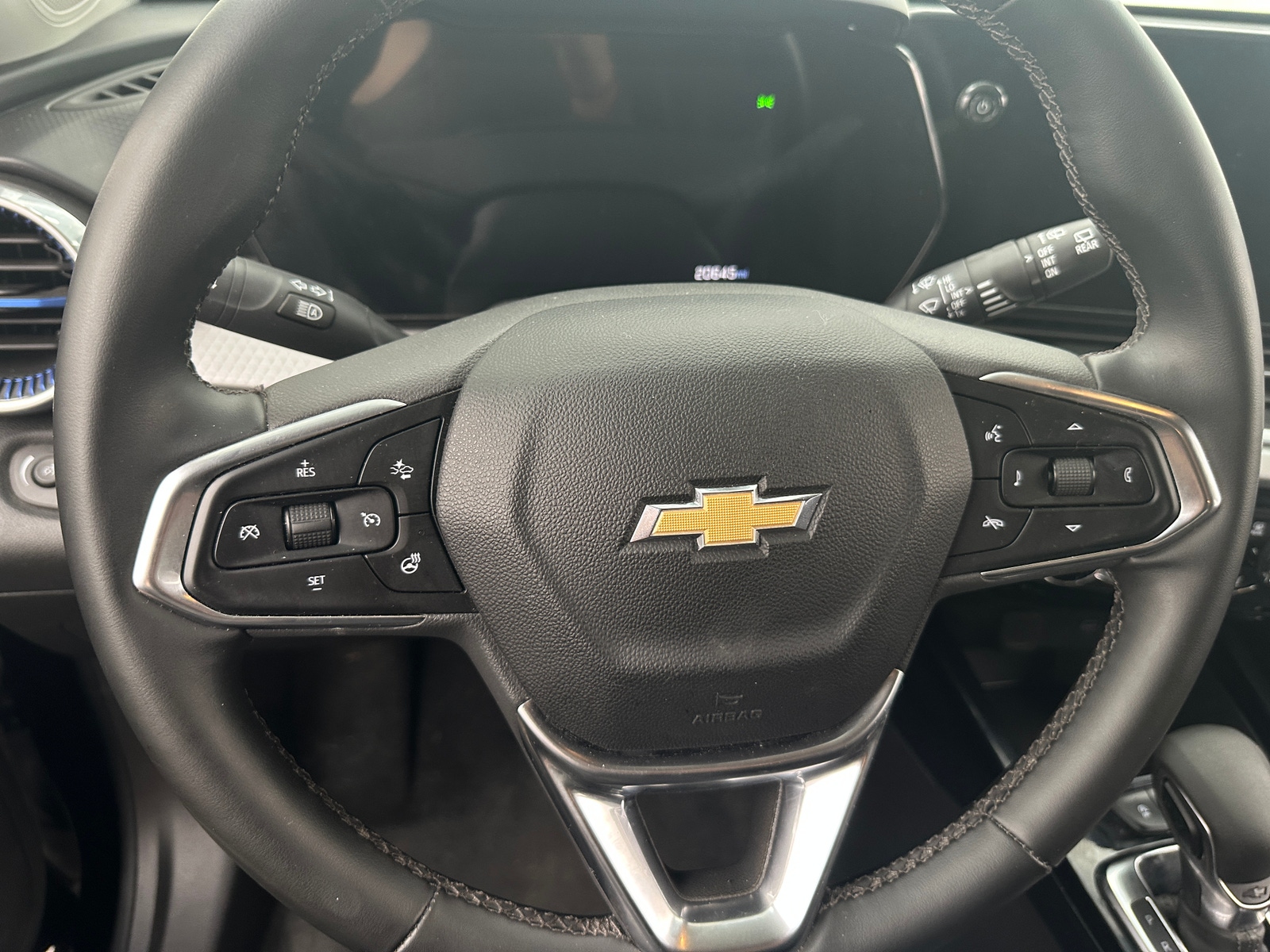 Thumbnail: 2024 Chevrolet Trax - 5