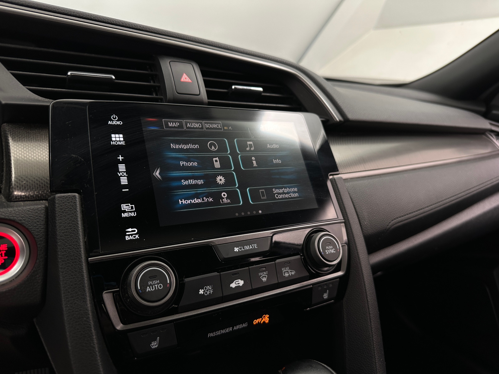 Thumbnail: 2017 Honda Civic - 3