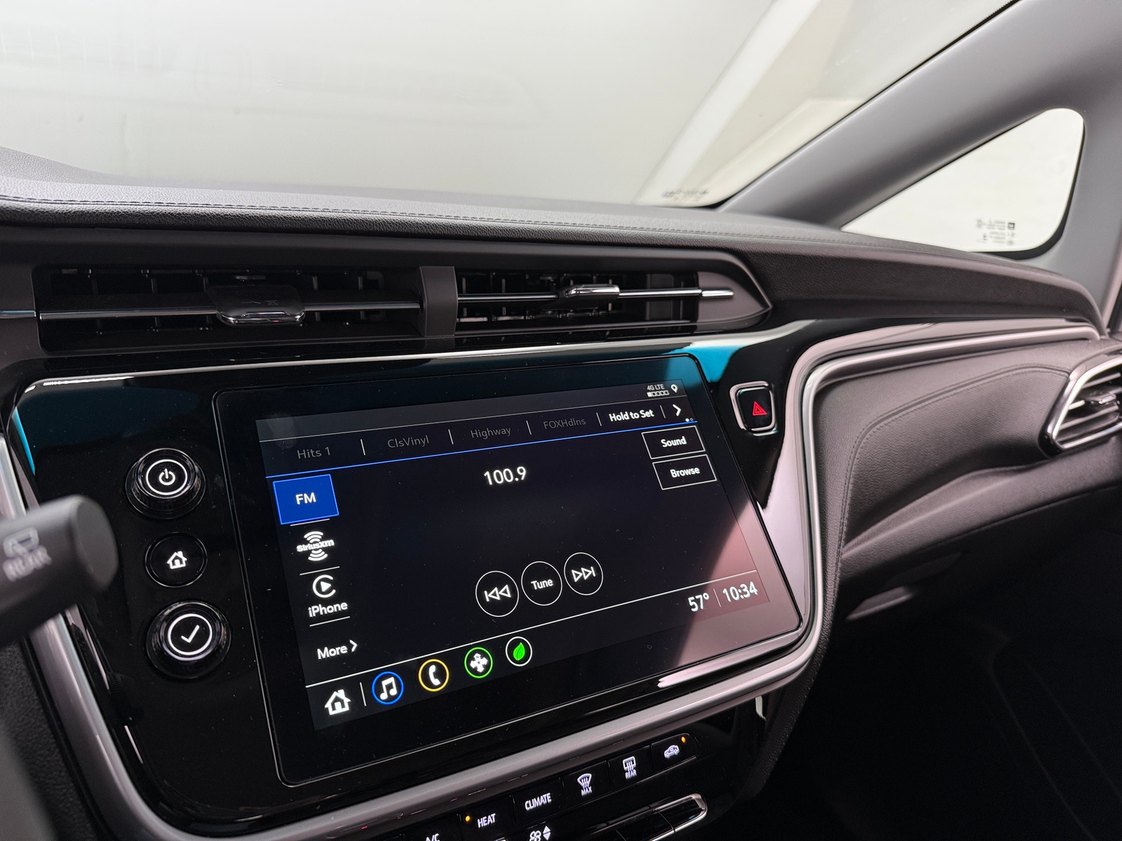 Thumbnail: 2023 Chevrolet Bolt EV - 4