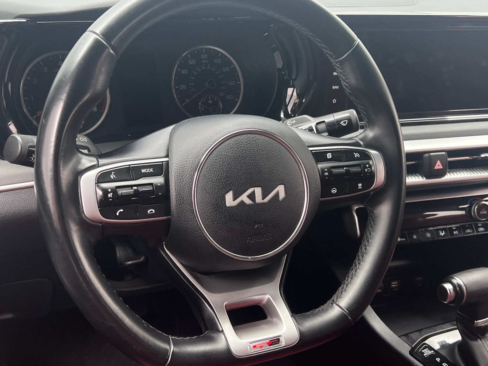 Thumbnail: 2022 Kia K5 - 4