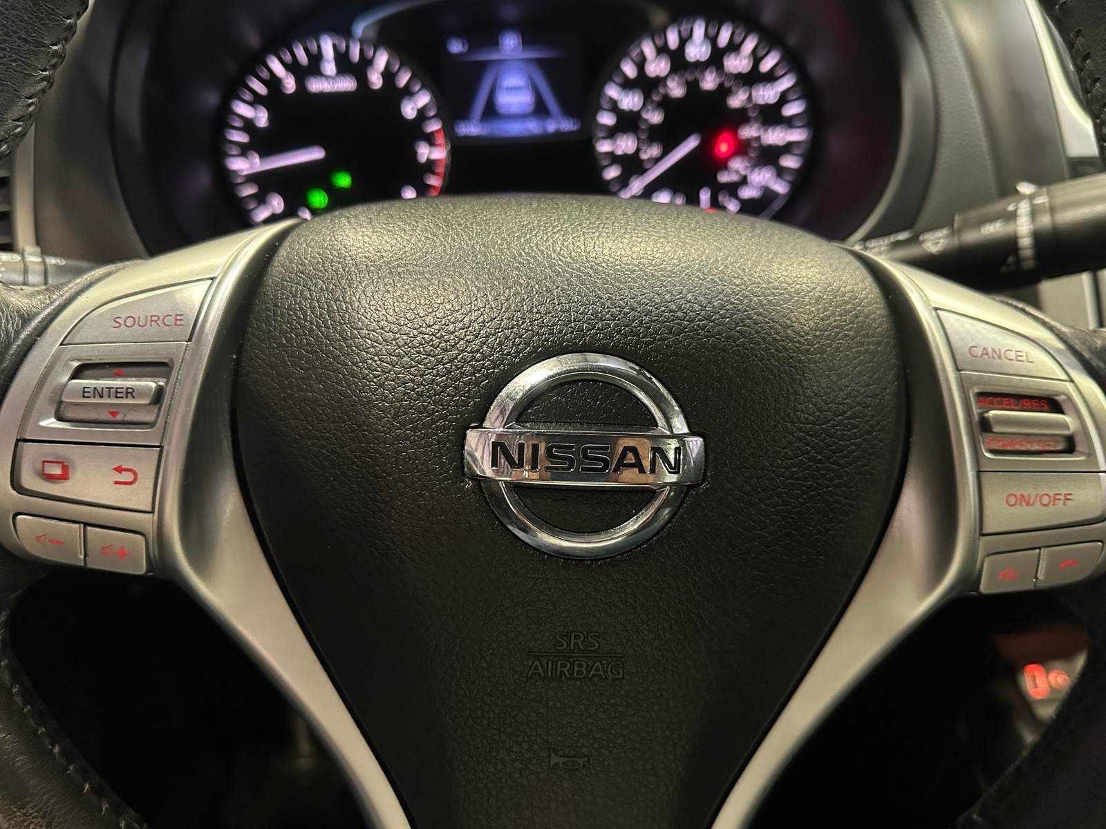 Thumbnail: 2017 Nissan Altima - 5