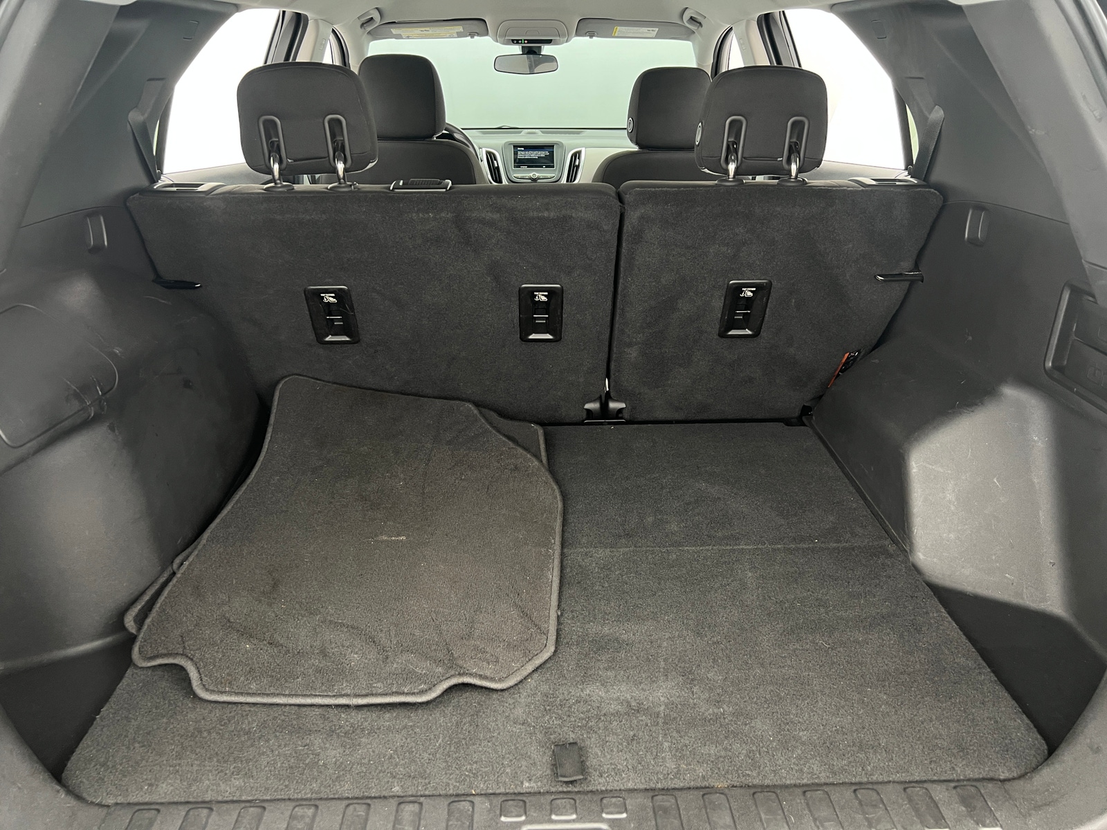 Thumbnail: 2019 Chevrolet Equinox - 7