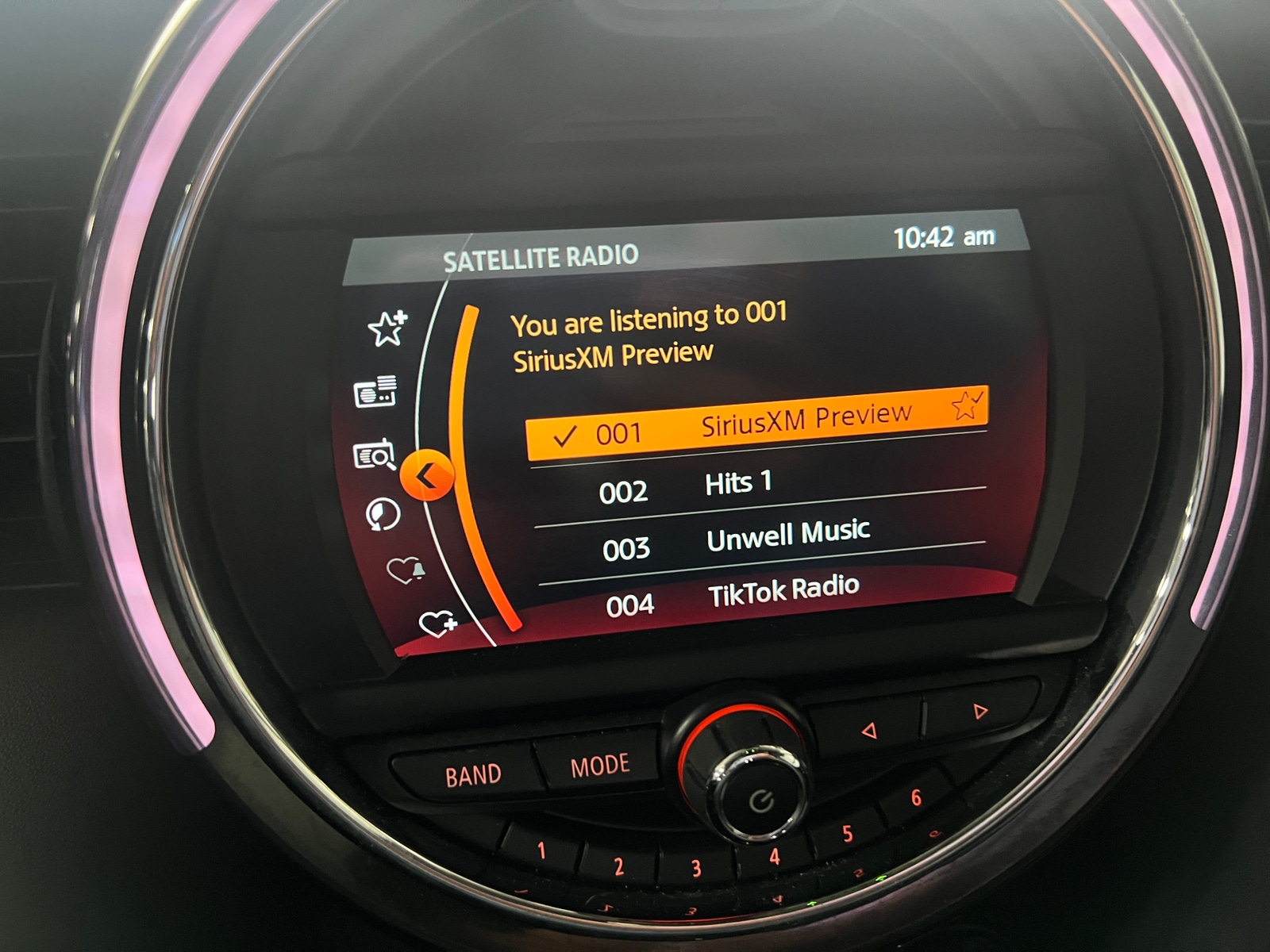Thumbnail: 2019 MINI Cooper Hardtop - 3