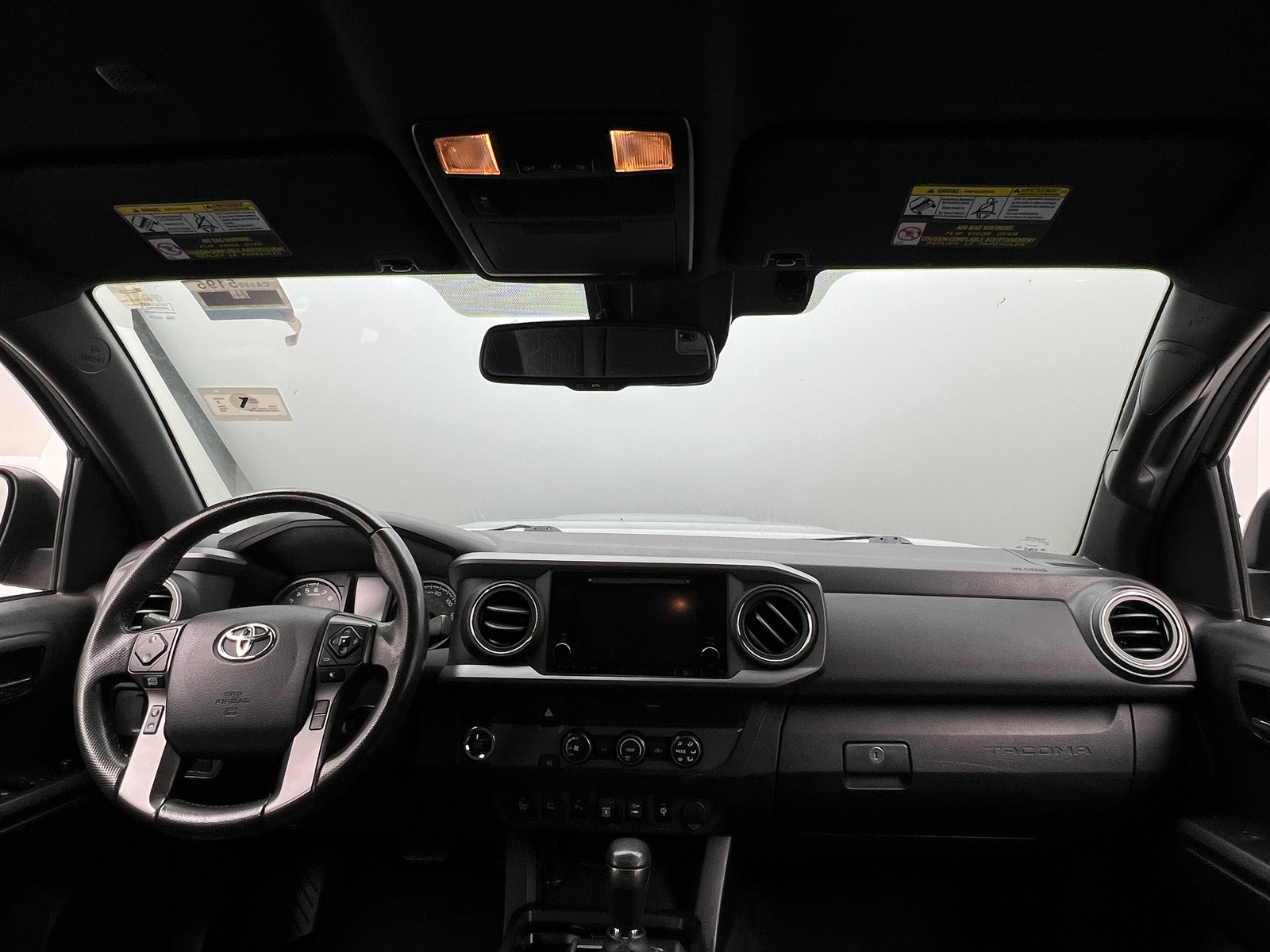 Thumbnail: 2019 Toyota Tacoma - 3