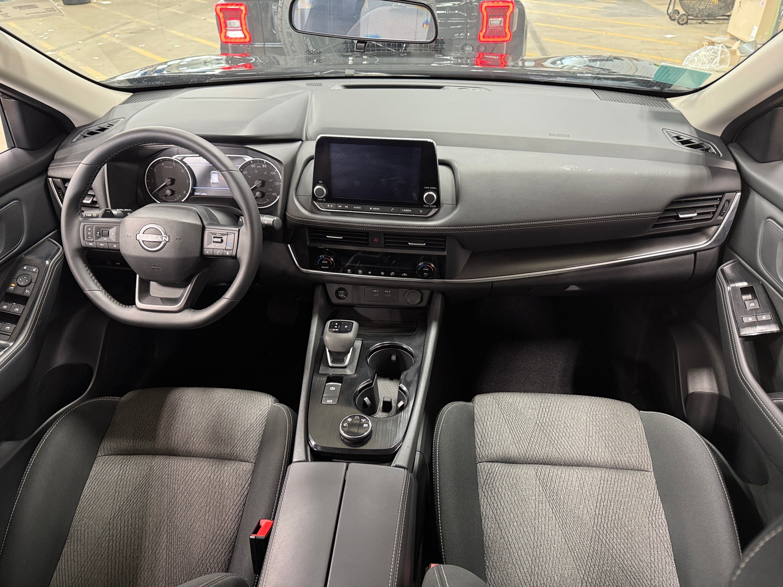 Thumbnail: 2025 Nissan Rogue - 3