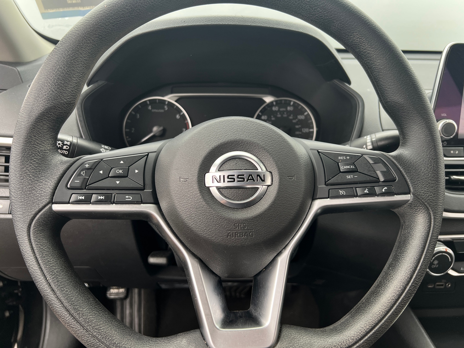 Thumbnail: 2022 Nissan Altima - 5