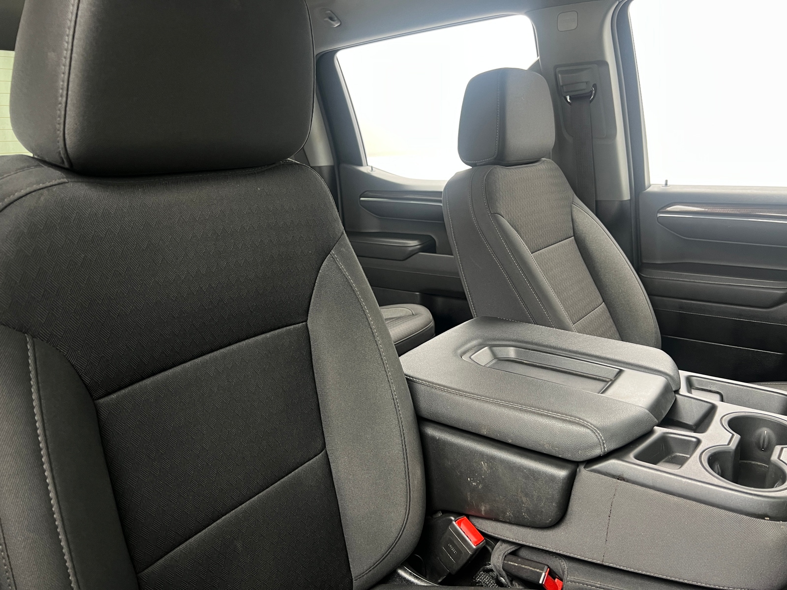 Thumbnail: 2024 Chevrolet Silverado 1500 - 2