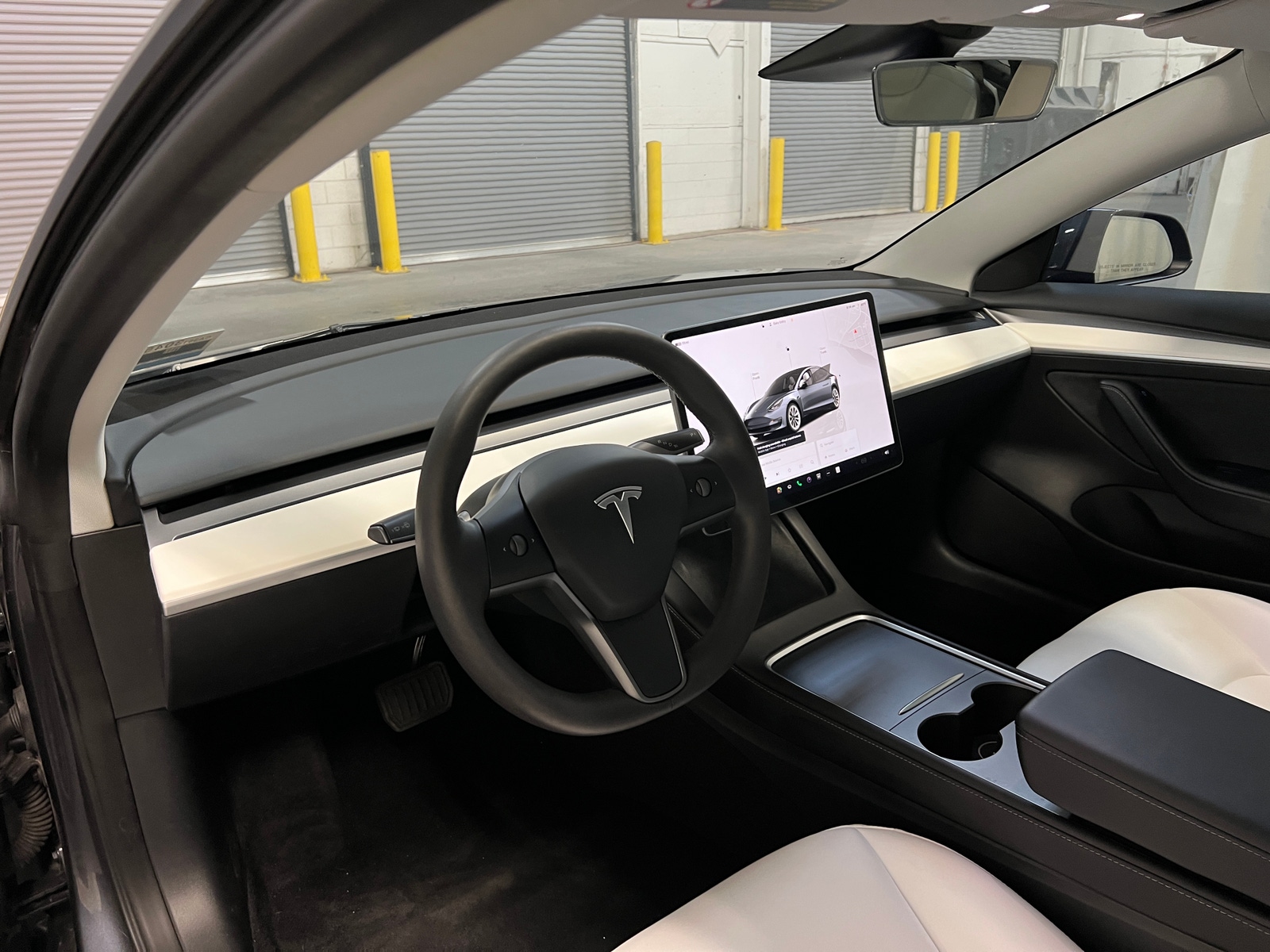 Thumbnail: 2023 Tesla Model 3 - 2