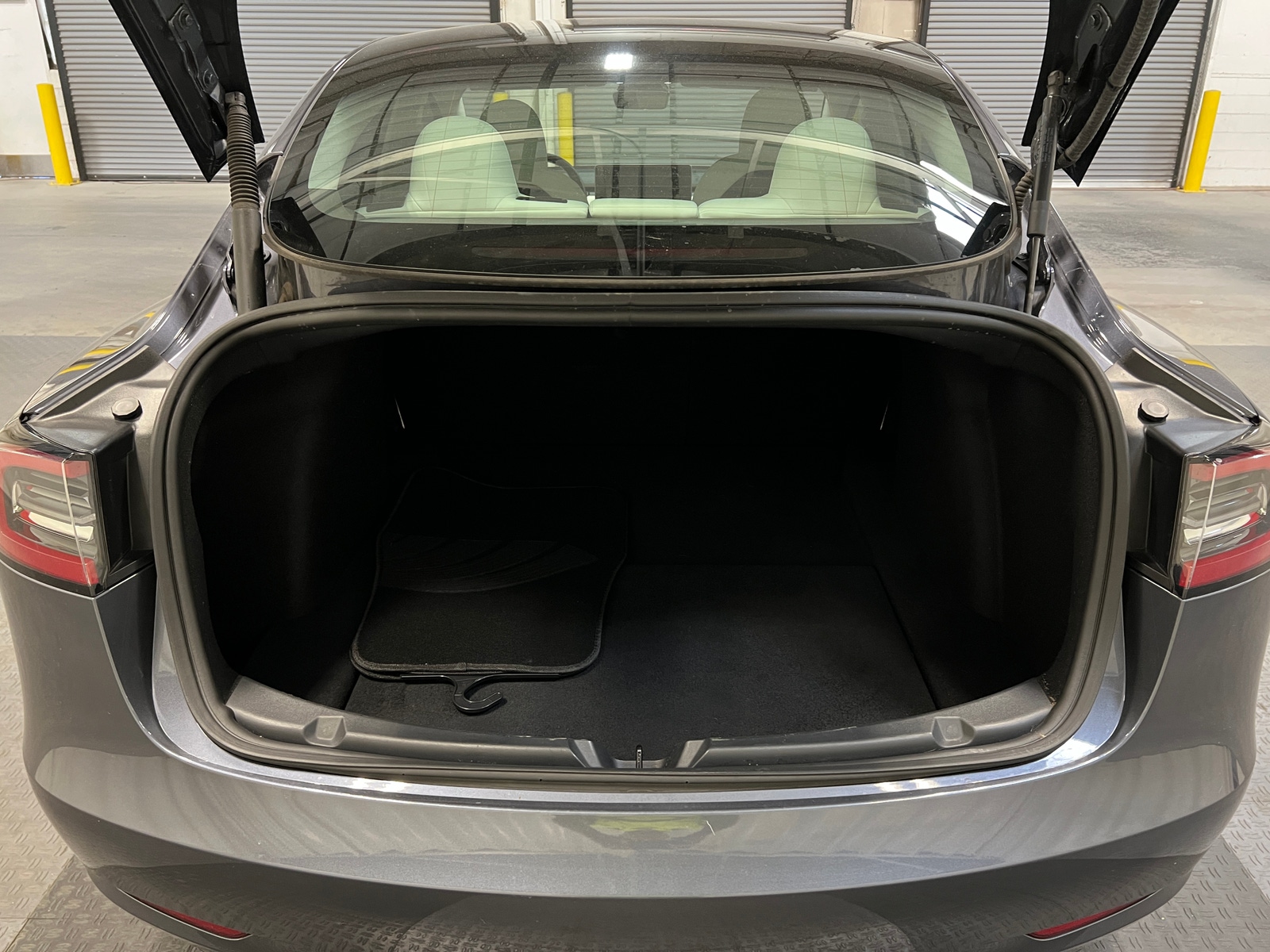 Thumbnail: 2023 Tesla Model 3 - 6
