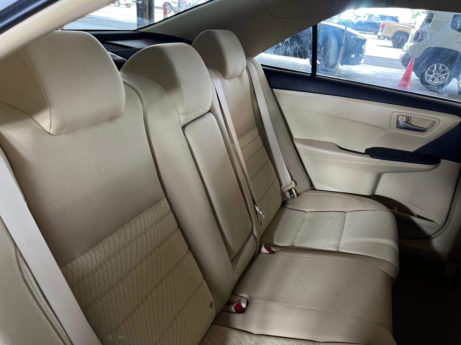 Thumbnail: 2015 Toyota Camry - 6