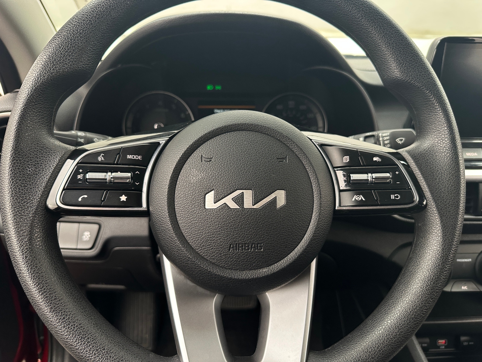 Thumbnail: 2022 Kia Forte - 5