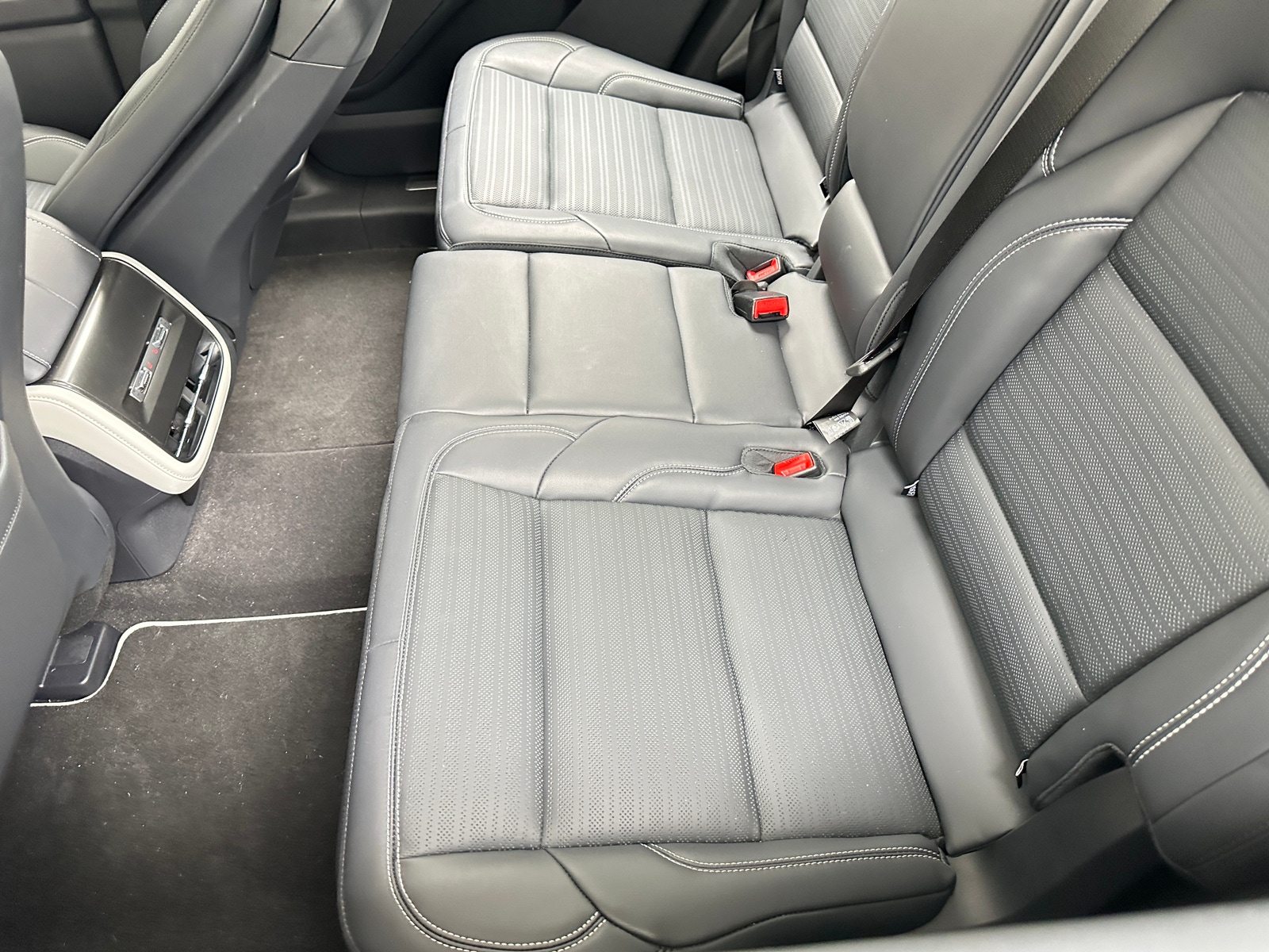 Thumbnail: 2024 Lincoln Nautilus - 5