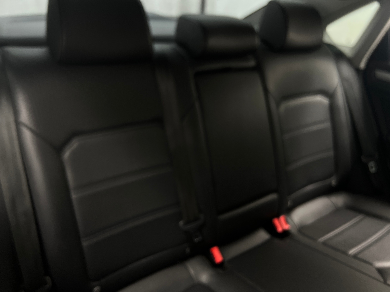 Thumbnail: 2015 Volkswagen Passat - 6